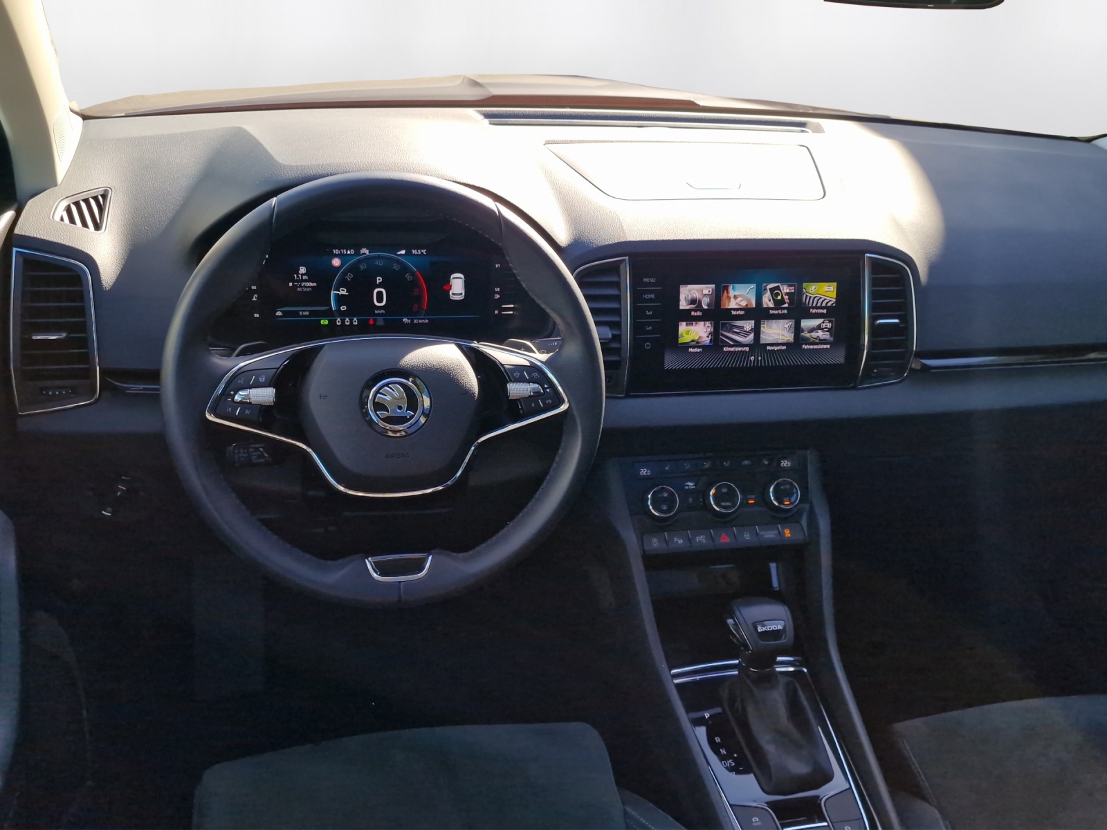 SKODA Karoq 1.5 TSI Style DSG-image-6