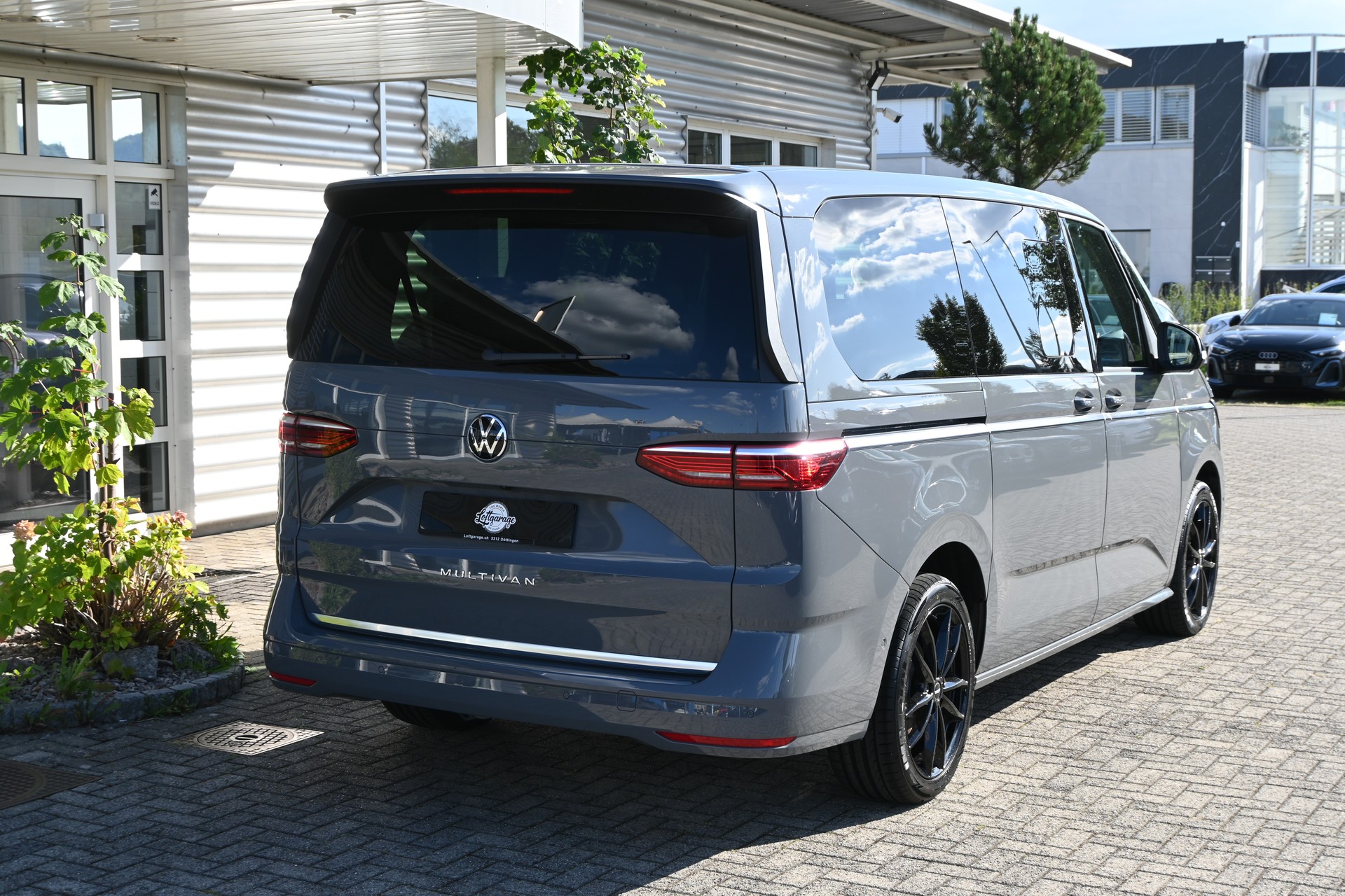 VW Multivan 2.0 TDI Style DSG Lang 7-Plätzer + AHK 2000KG + Standheizung-image-7