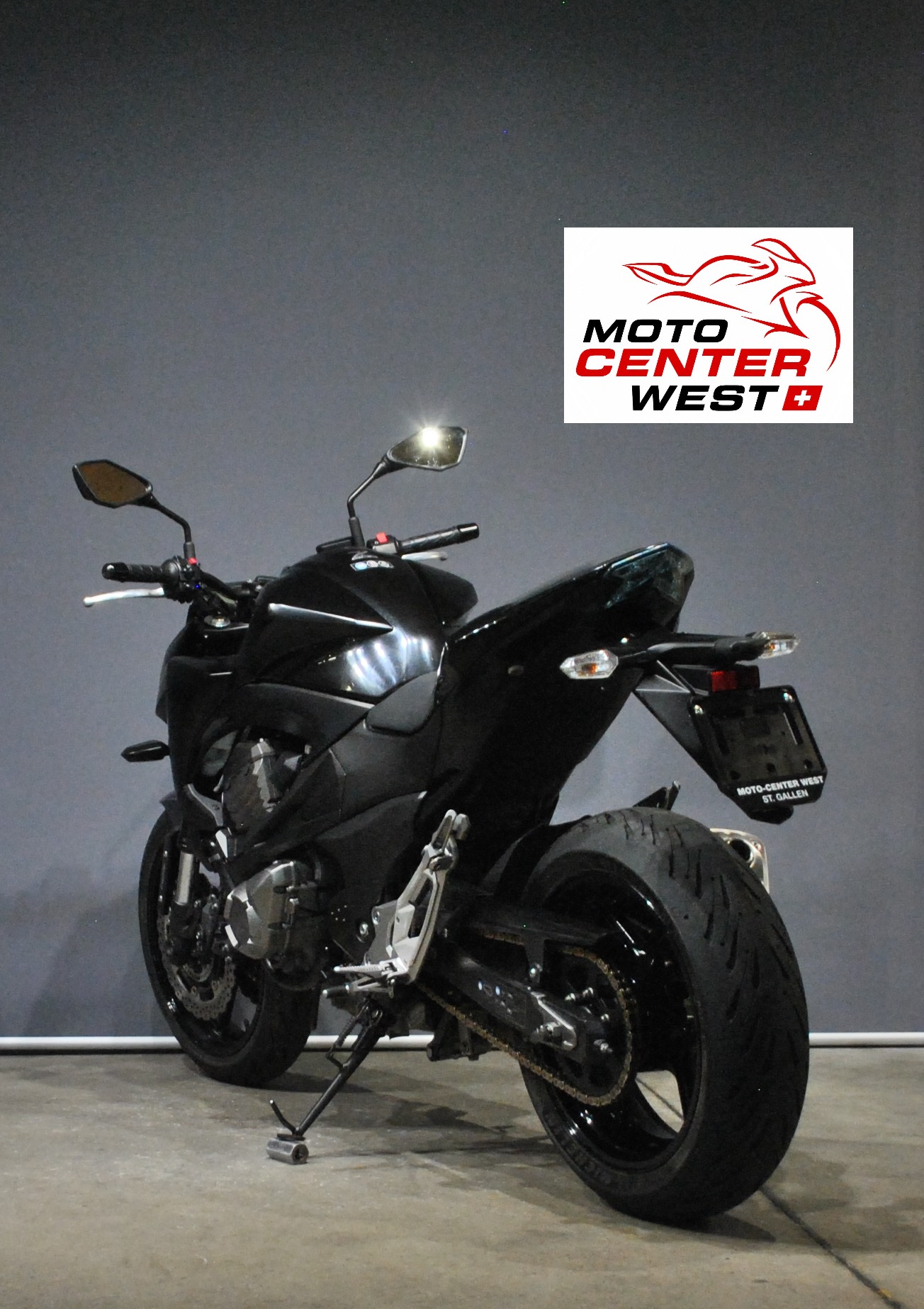 KAWASAKI Z 800 e version ABS-showroom-element-3