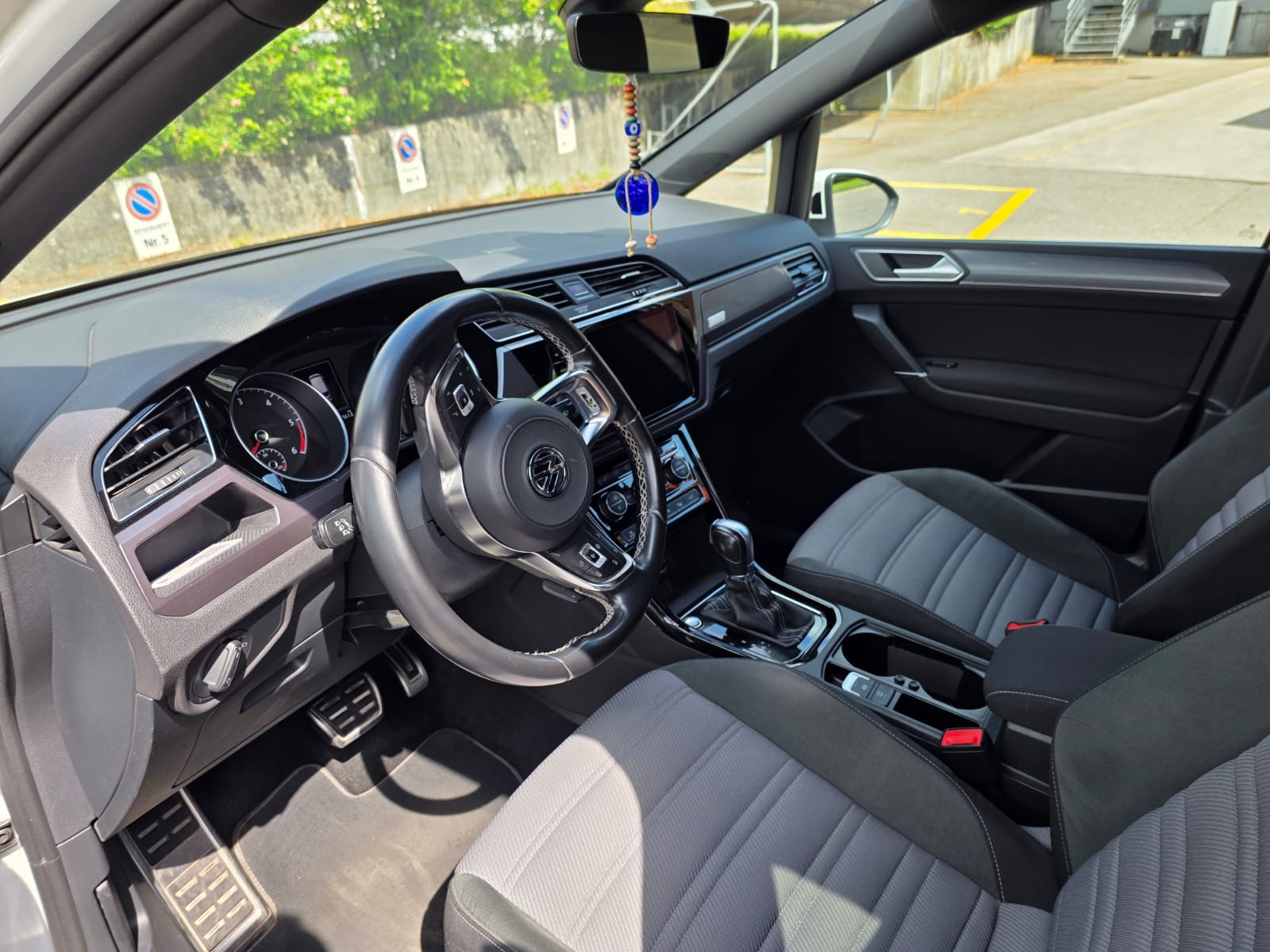 VW 2.0 TDI SCR Highline DSG-image-1