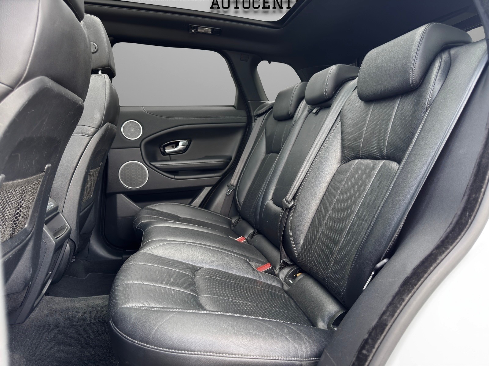 LAND ROVER Range Rover Evoque 2.0 TD4 HSE Dynamic AT9-image-10