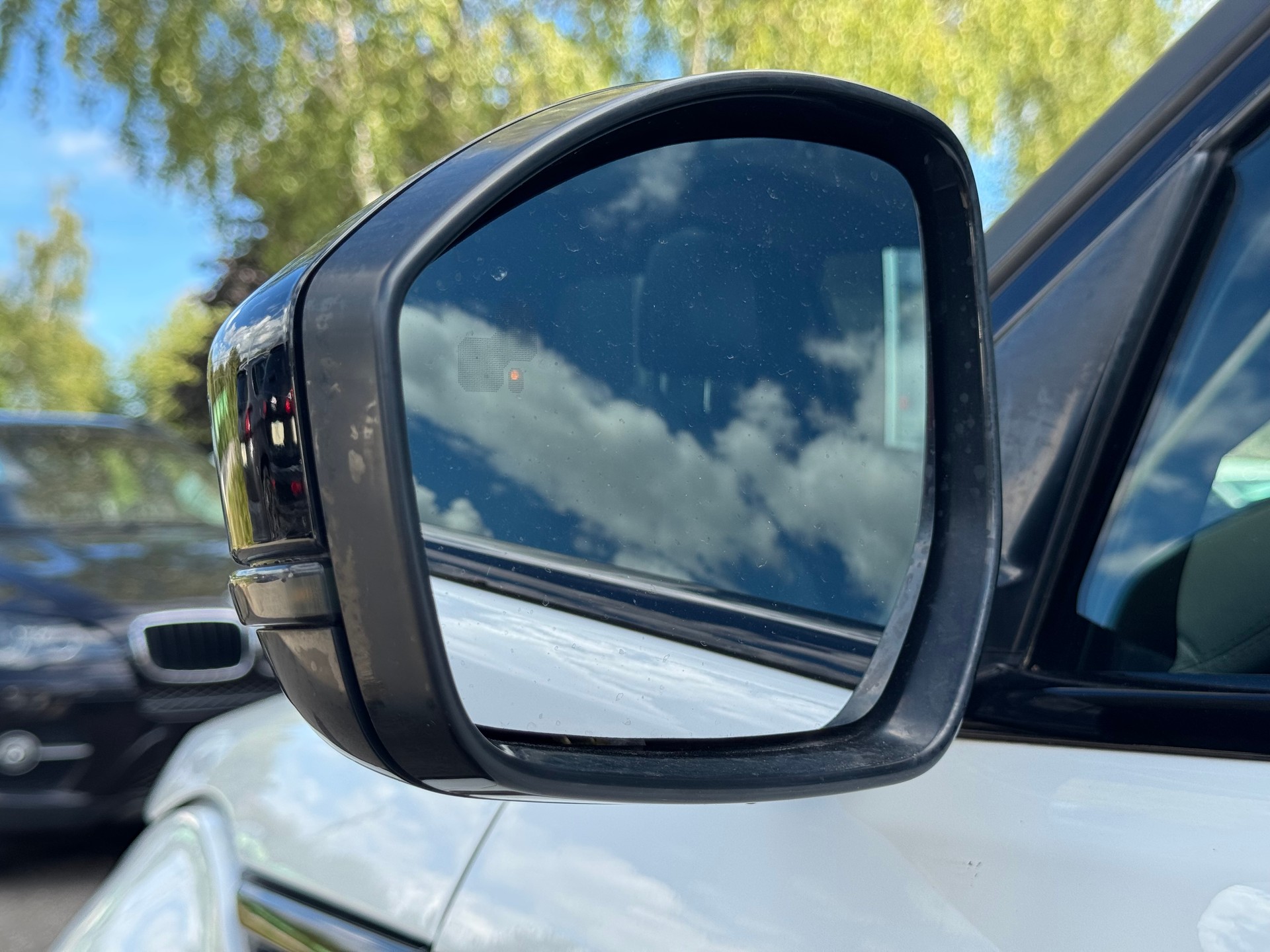LAND ROVER Range Rover Evoque 2.0 TD4 HSE Dynamic AT9-image-21