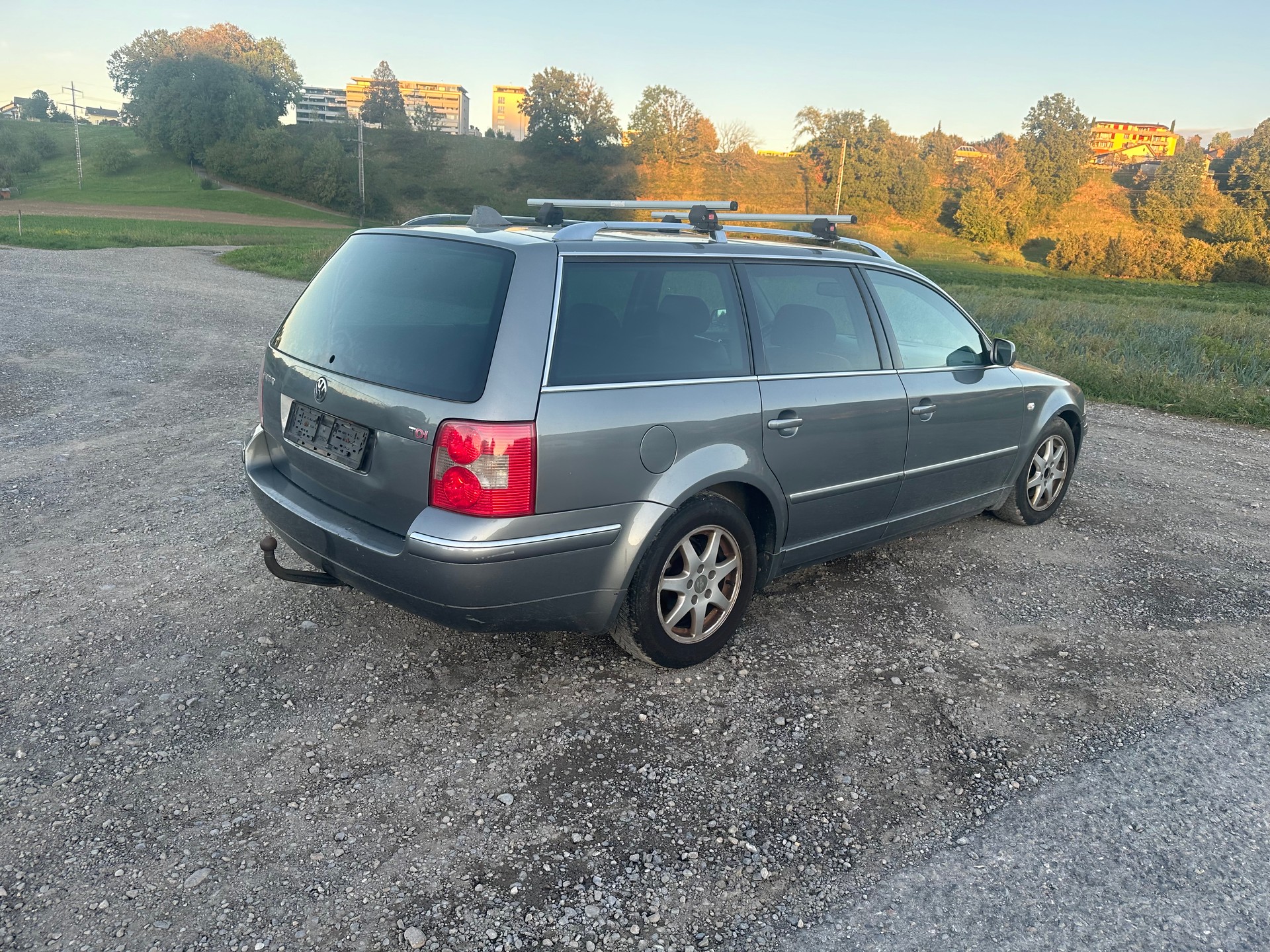 VW Passat Variant 1.9 TDI Comfortline-image-5