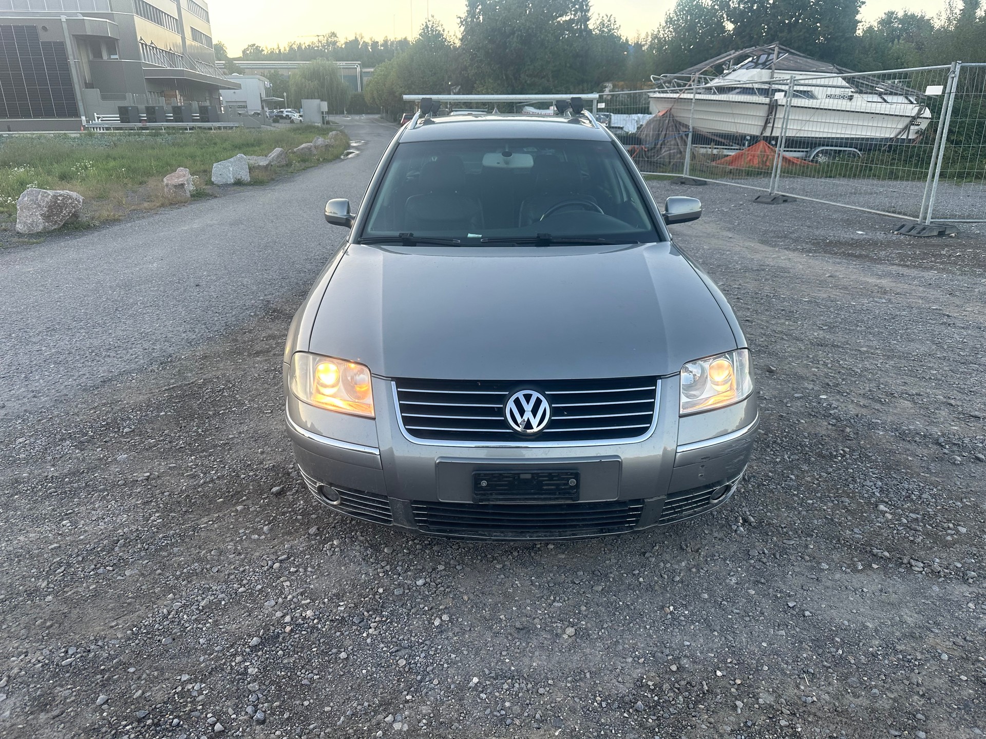 VW Passat Variant 1.9 TDI Comfortline-image-2