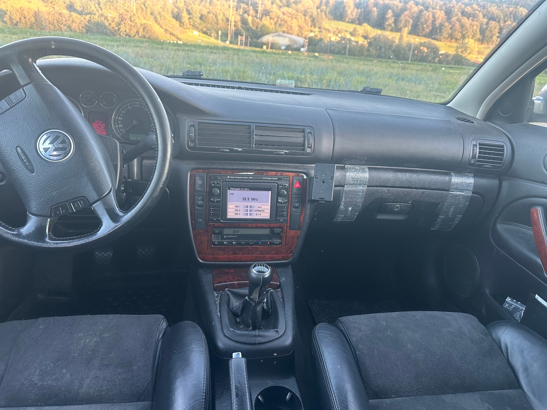 VW Passat Variant 1.9 TDI Comfortline-image-12