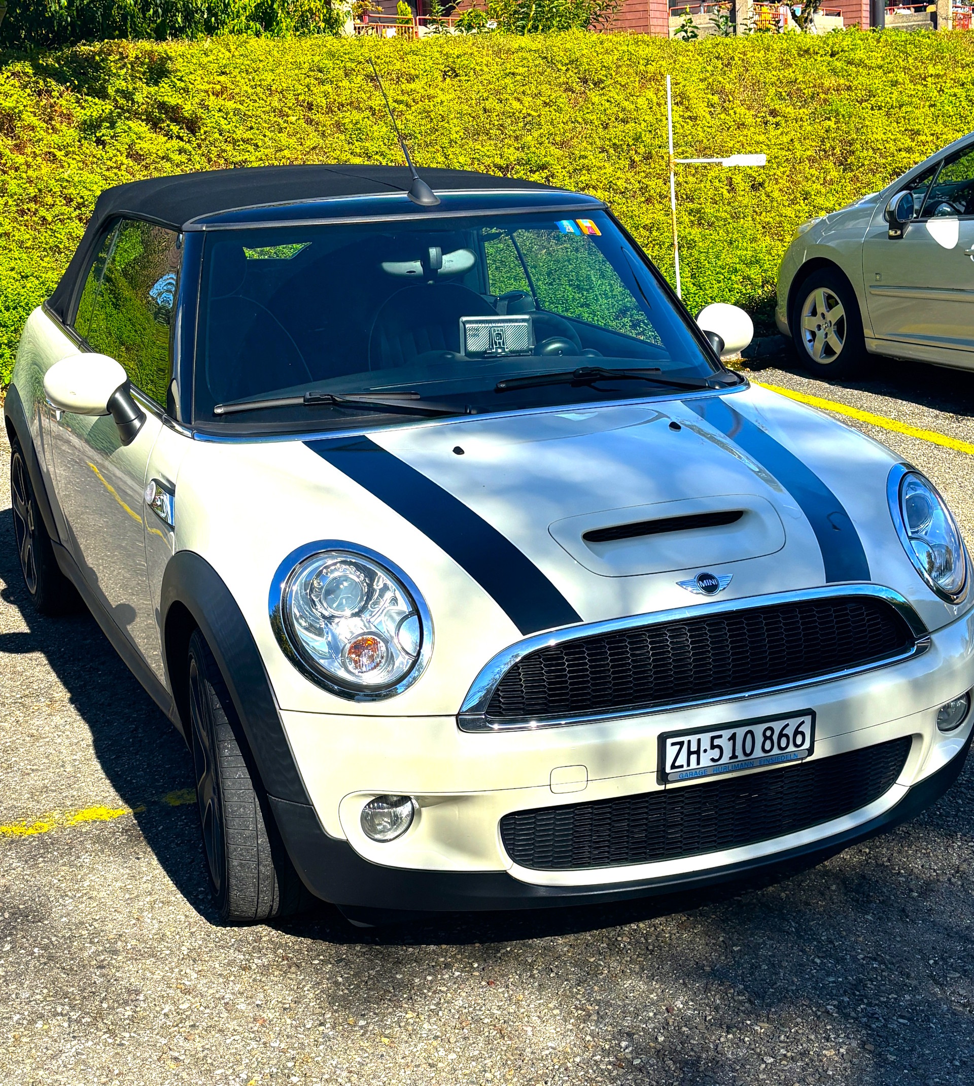 MINI 1.6i Cooper S-image-3