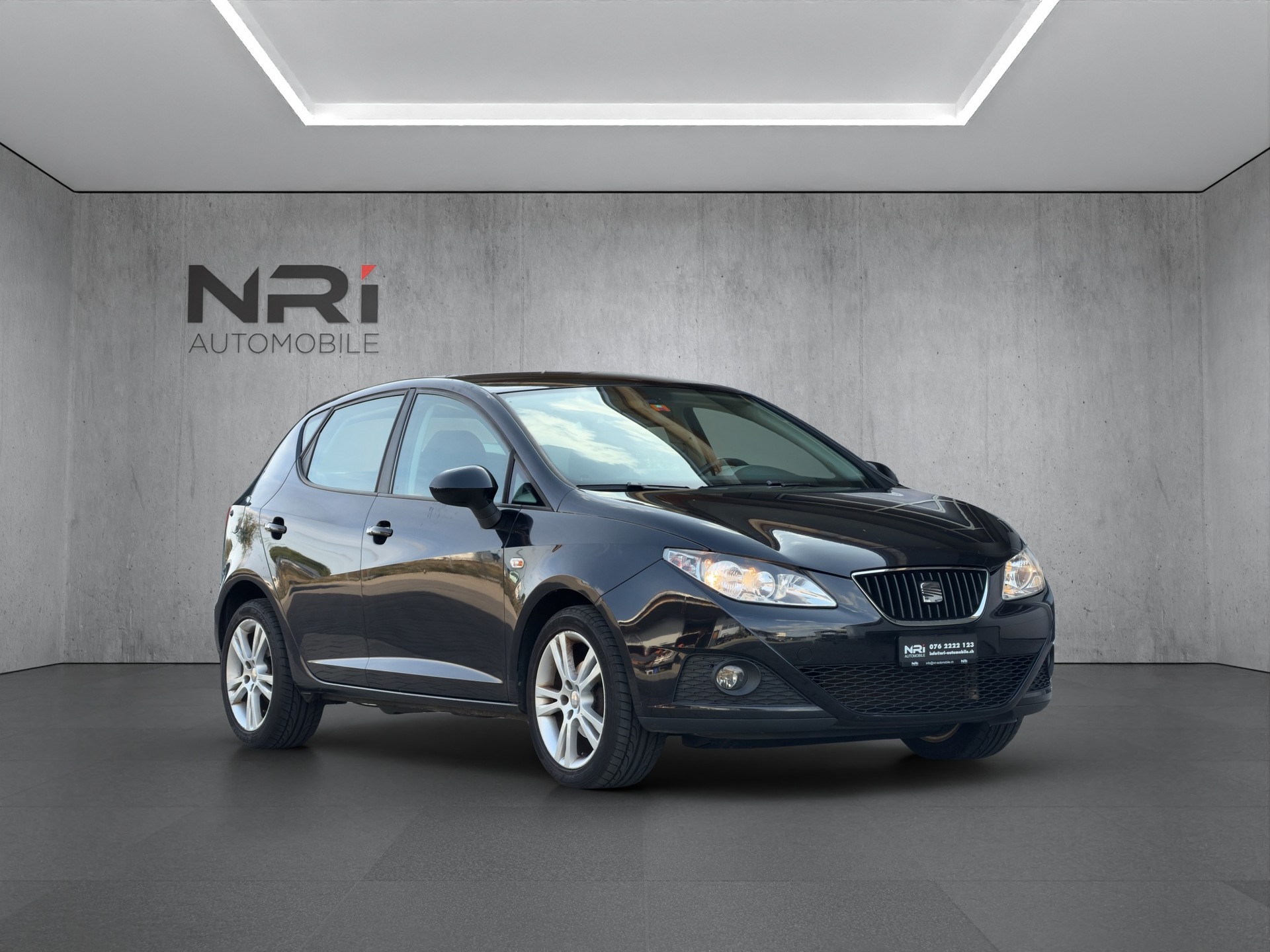 SEAT Ibiza 1.6 Style-showroom-element-2