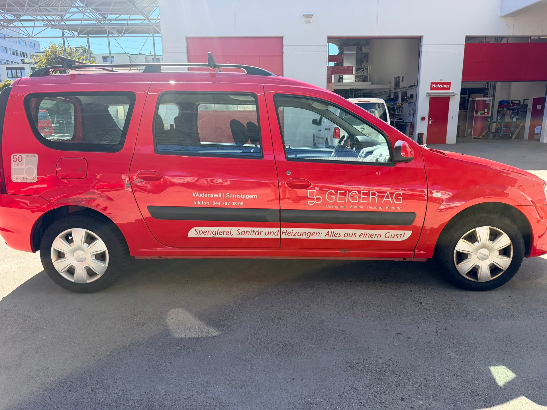 DACIA Logan 1.6 16V Lauréate-image-3