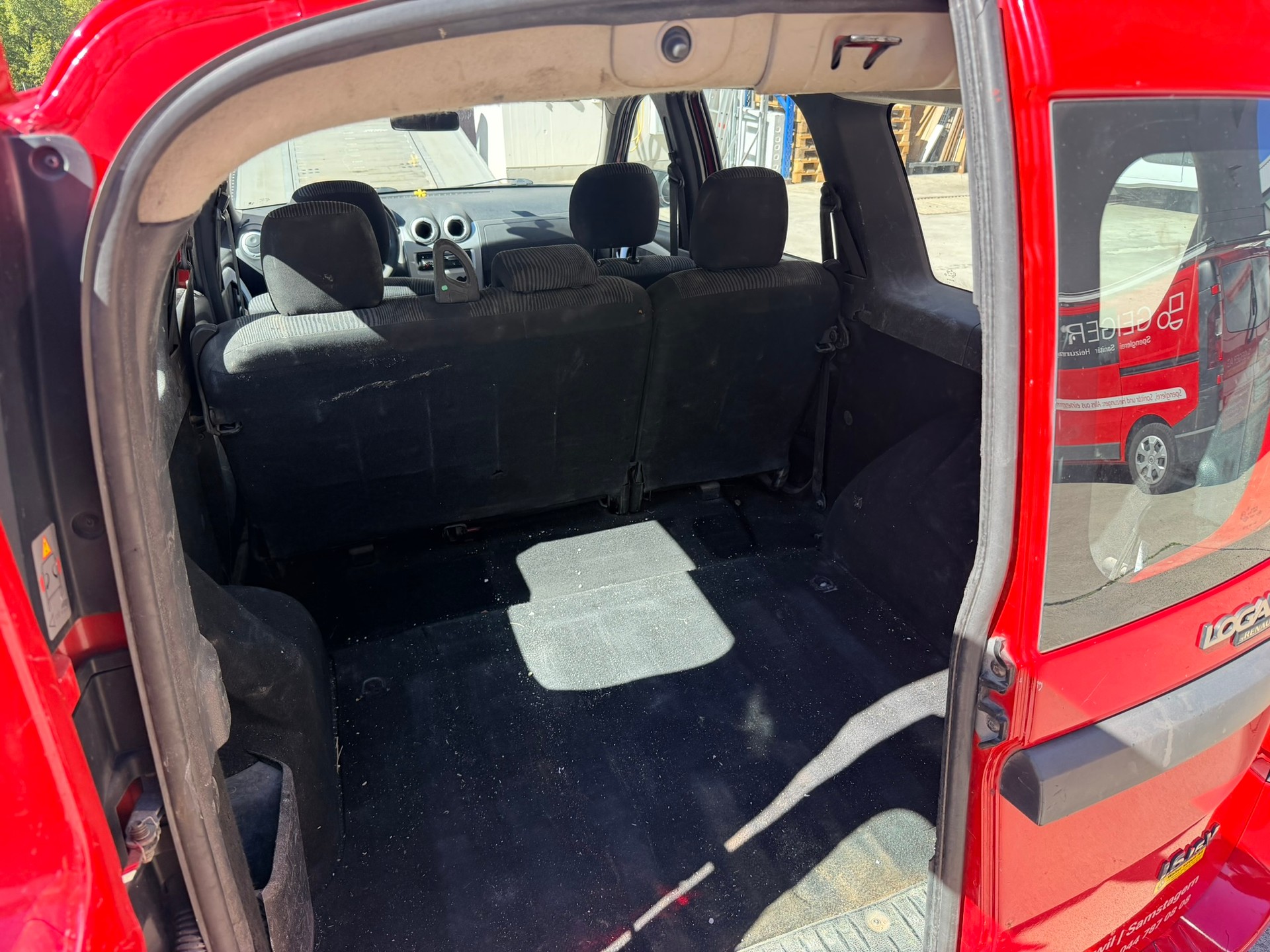 DACIA Logan 1.6 16V Lauréate-image-6