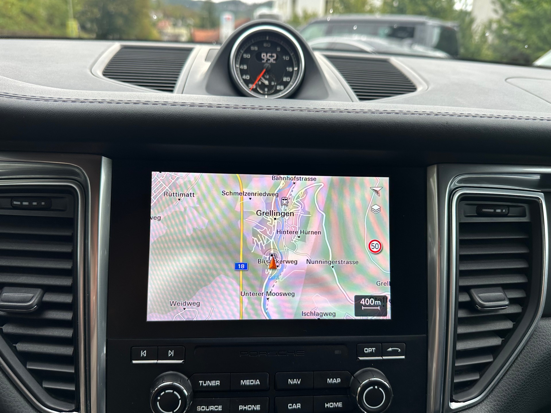 PORSCHE Macan PDK-image-17