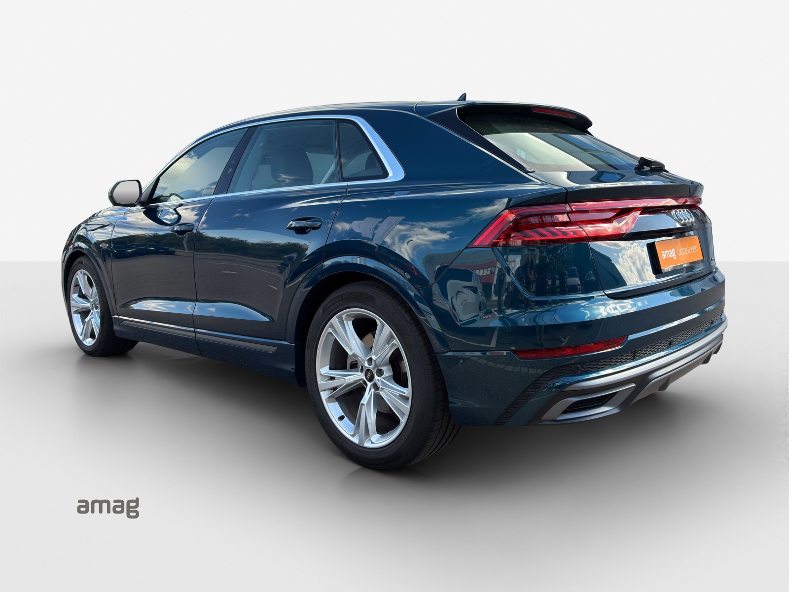 AUDI Q8 50 TDI quattro tiptronic-image-2