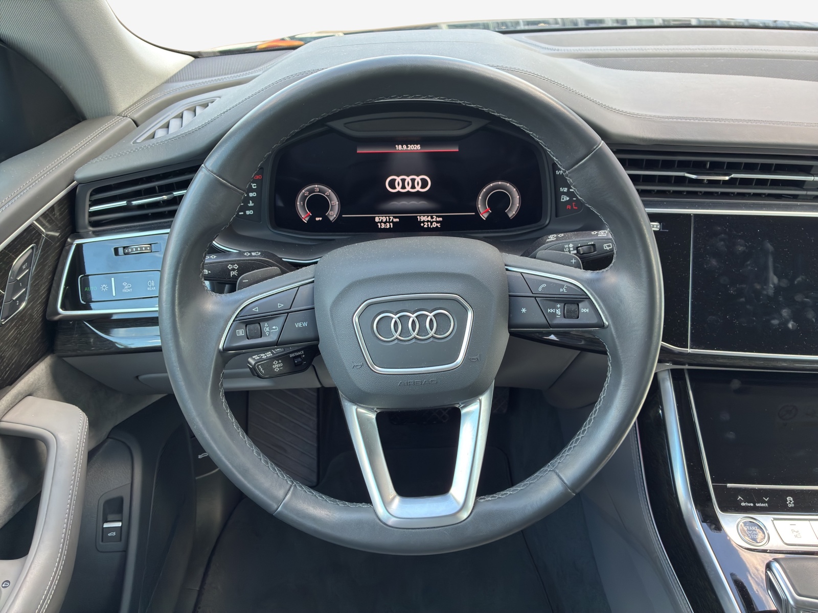AUDI Q8 50 TDI quattro tiptronic-image-9