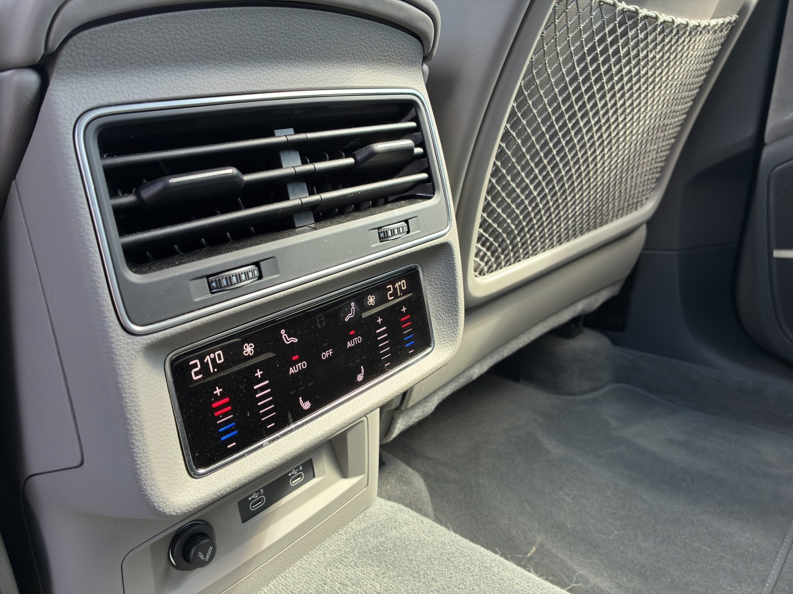 AUDI Q8 50 TDI quattro tiptronic-image-13