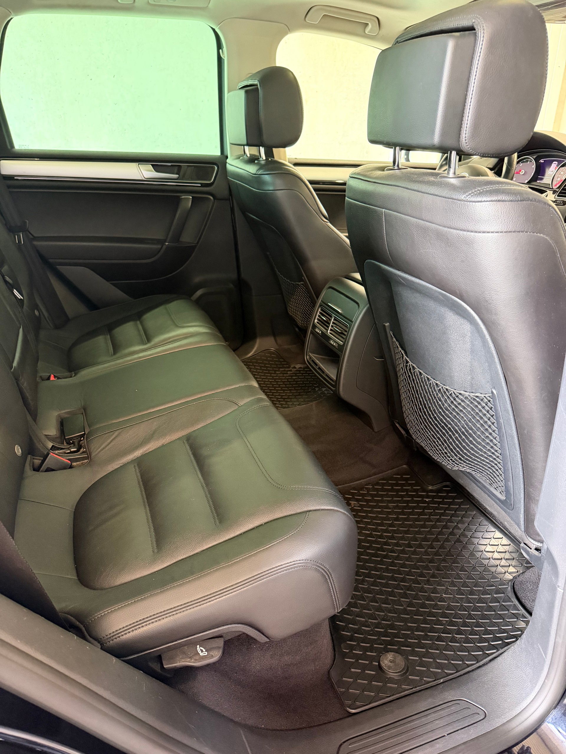 VW Touareg 3.0 TDI BlueMotion Technology Tiptronic-image-7