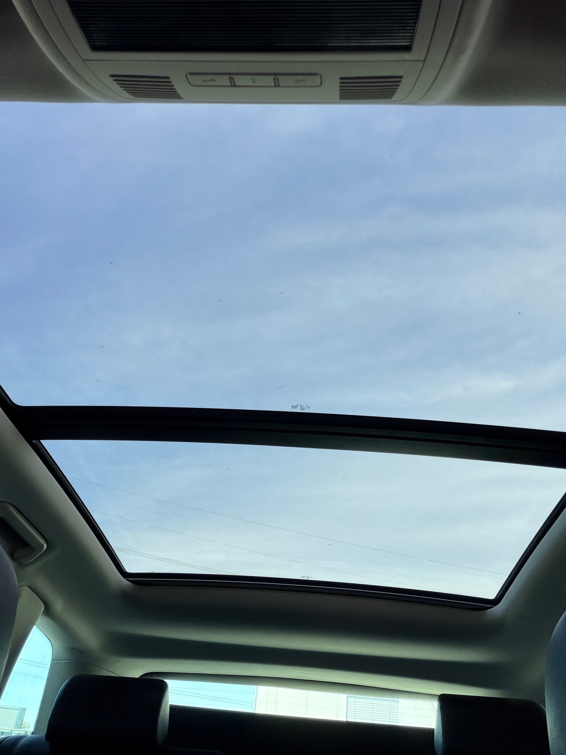 VW Touareg 3.0 TDI BlueMotion Technology Tiptronic-image-12