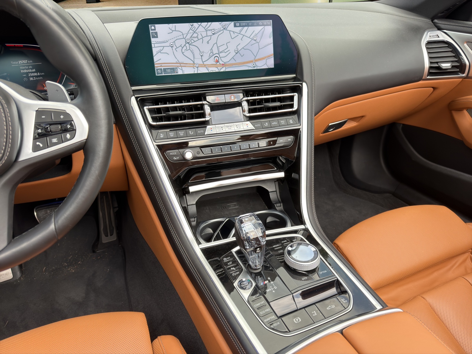 BMW M850i xDrive Cabriolet / CH Fahrzeug mit Gratis Service-image-14