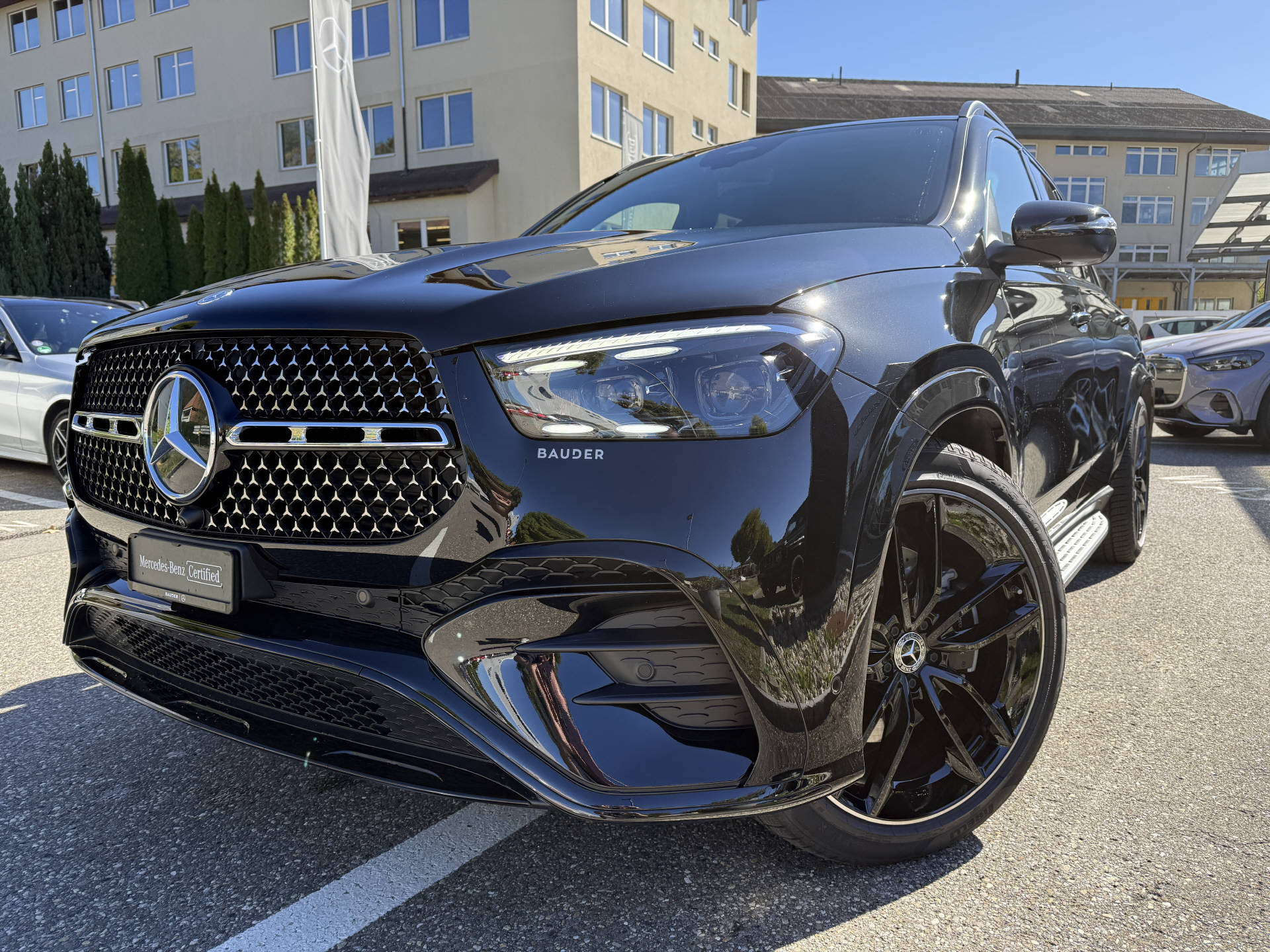 MERCEDES-BENZ GLE 300 d AMG Line 4matic-image-10