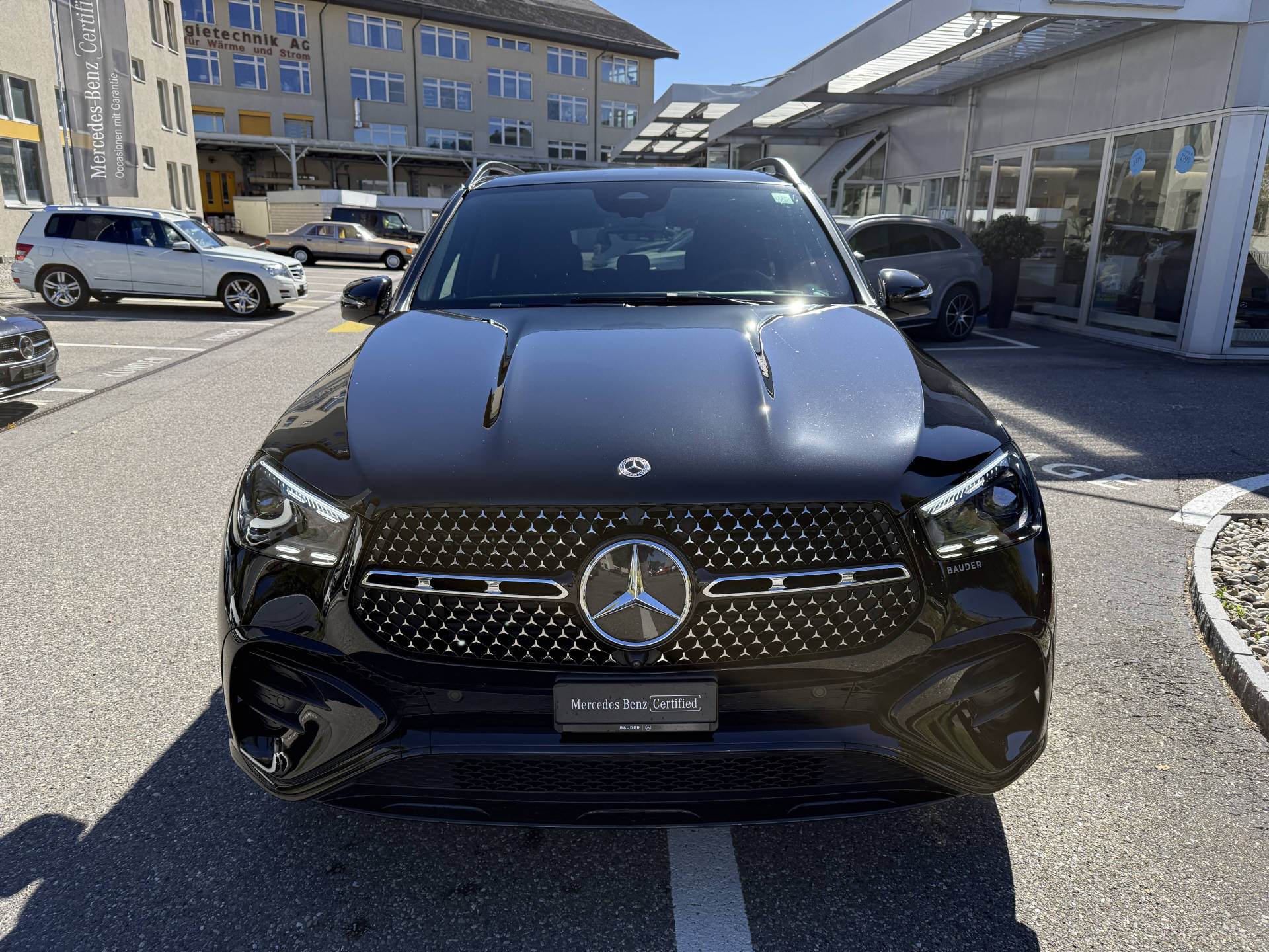 MERCEDES-BENZ GLE 300 d AMG Line 4matic-image-1