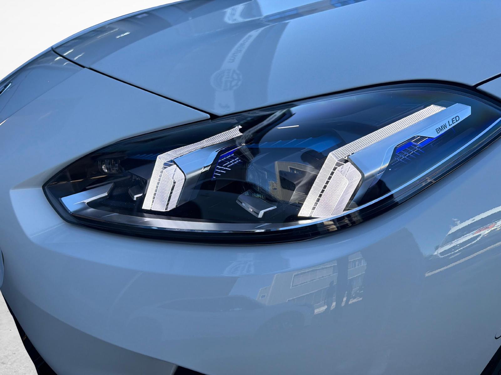 BMW 123 xDrive-image-20