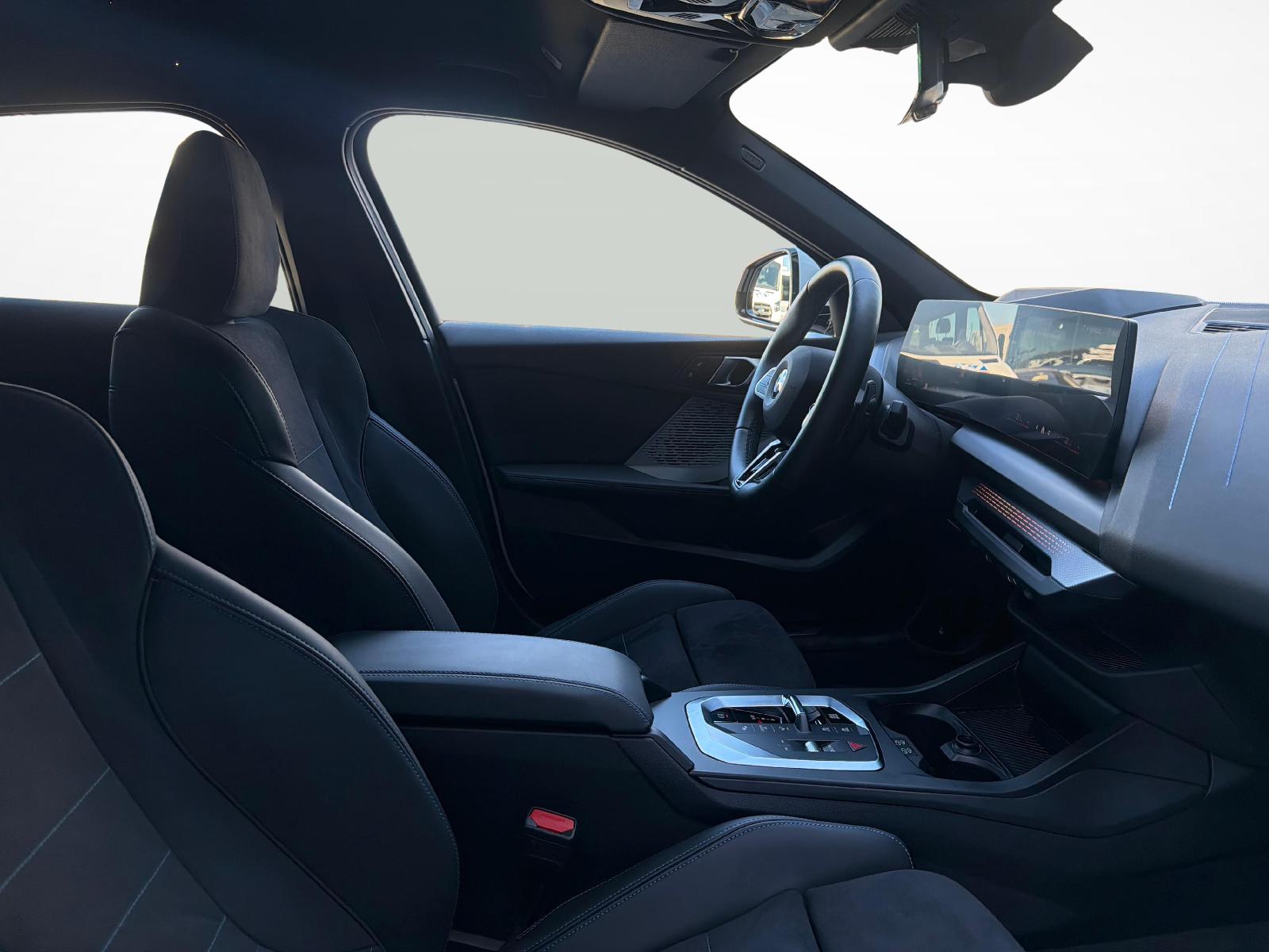 BMW 123 xDrive-image-11