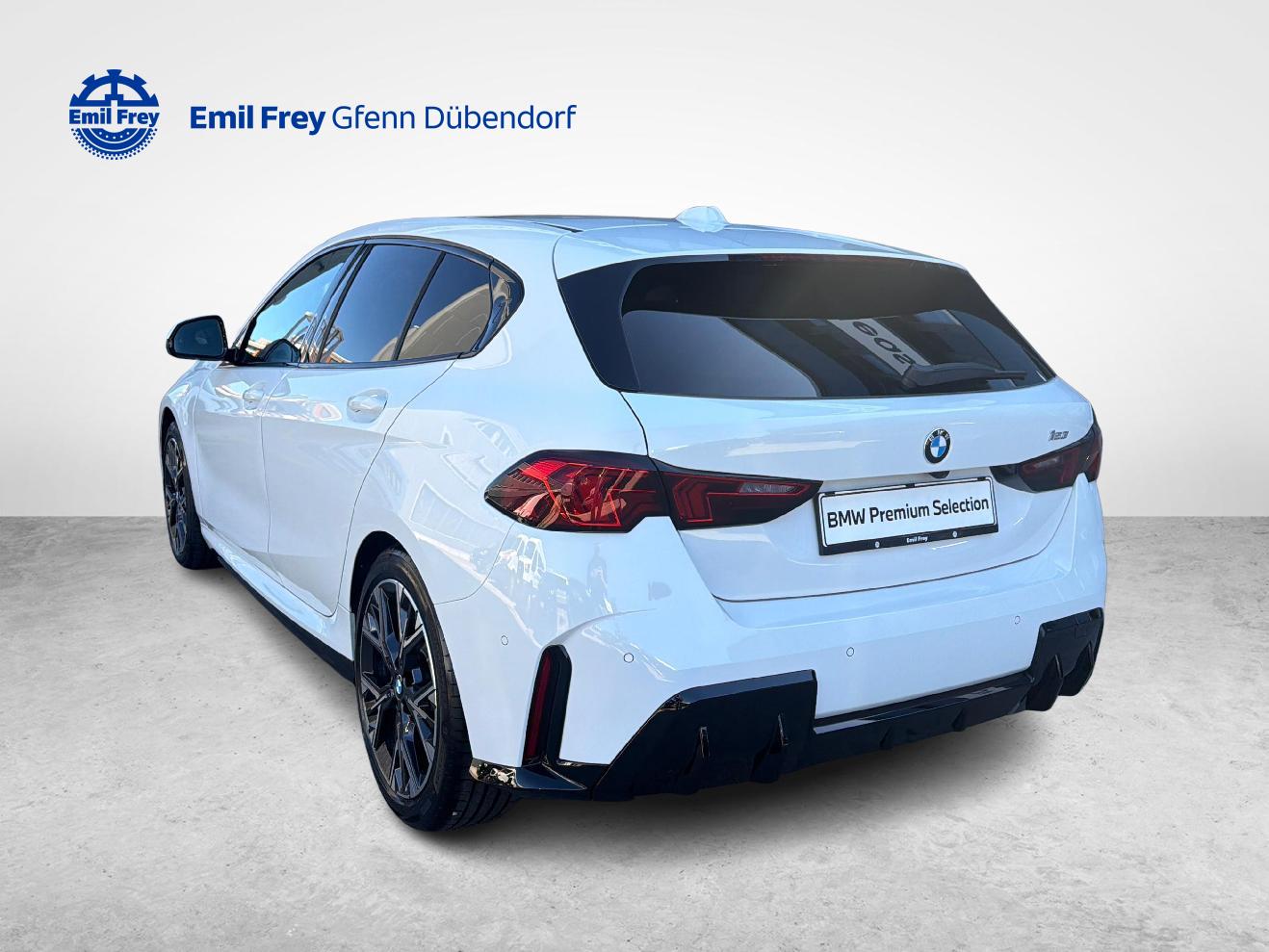 BMW 123 xDrive-image-4