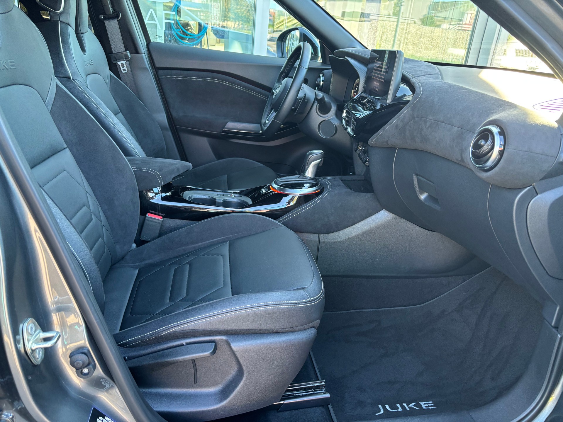 NISSAN Juke 1.0 DIG-T N-Des. DCT-image-7