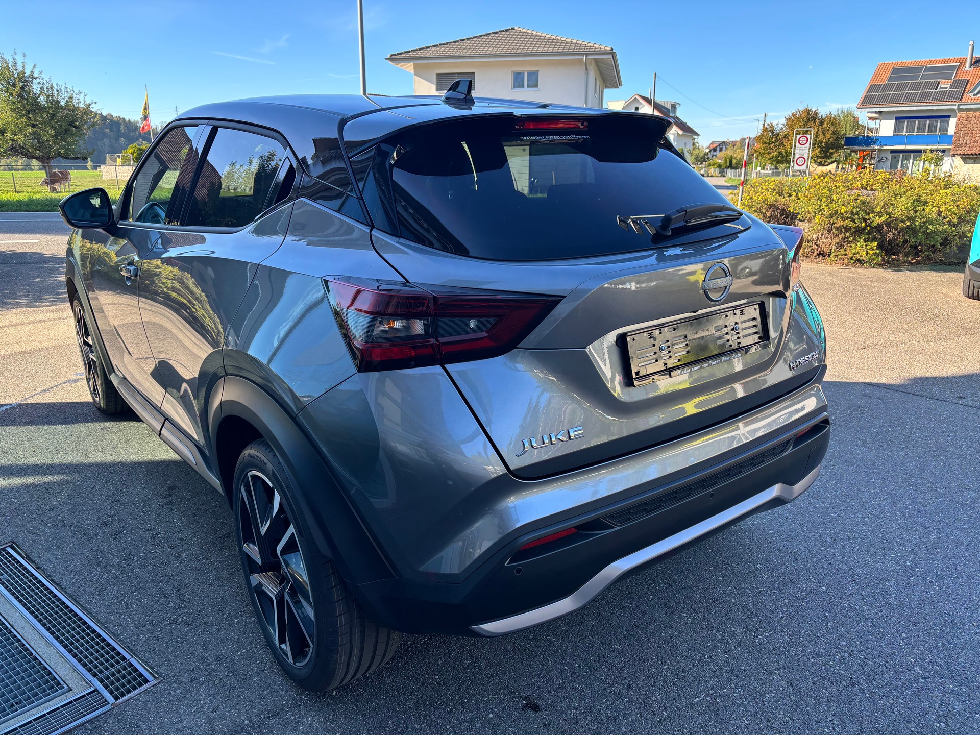 NISSAN Juke 1.0 DIG-T N-Des. DCT-image-2