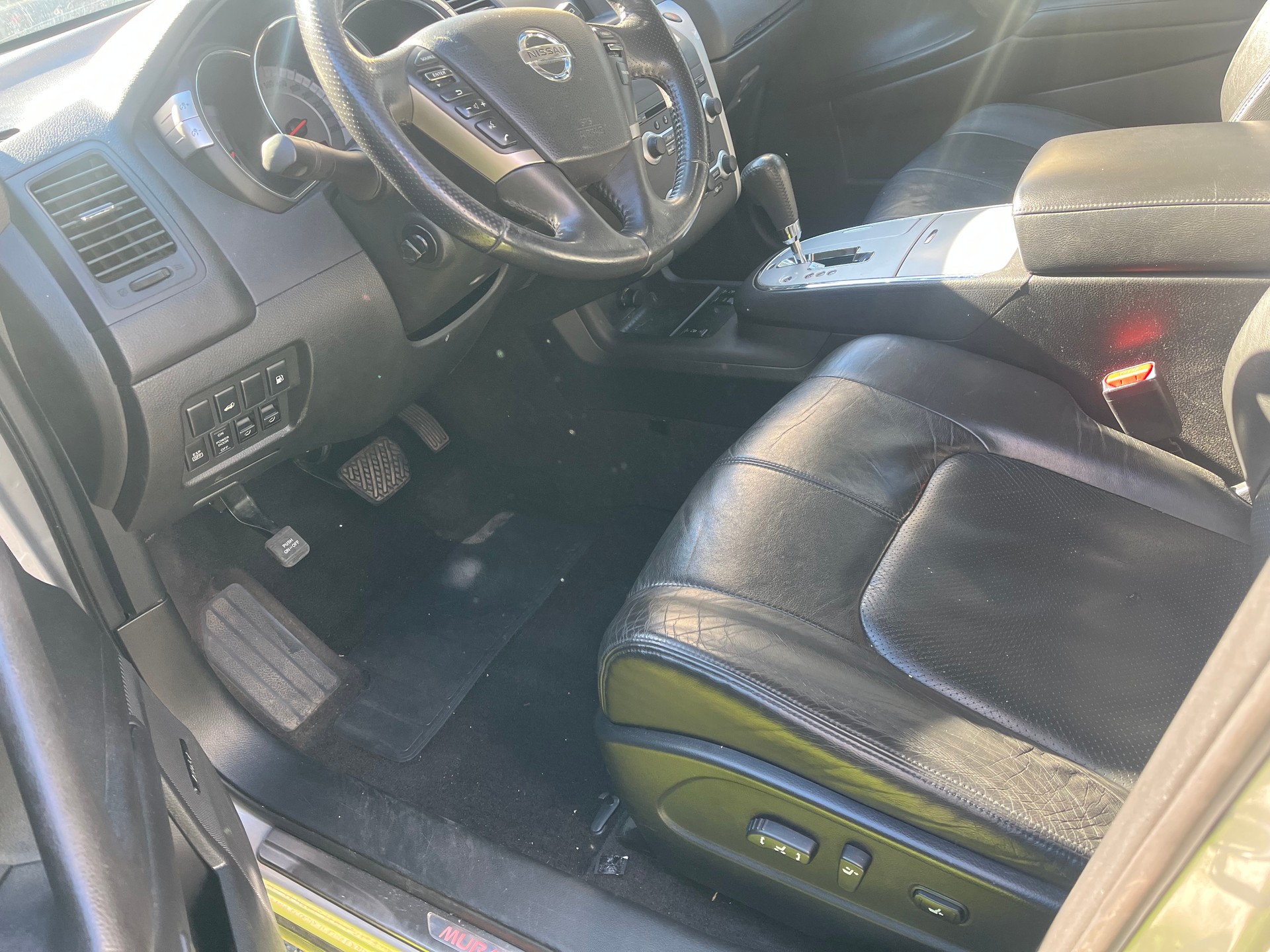 NISSAN Murano 3.5 V6 Automatic-image-6