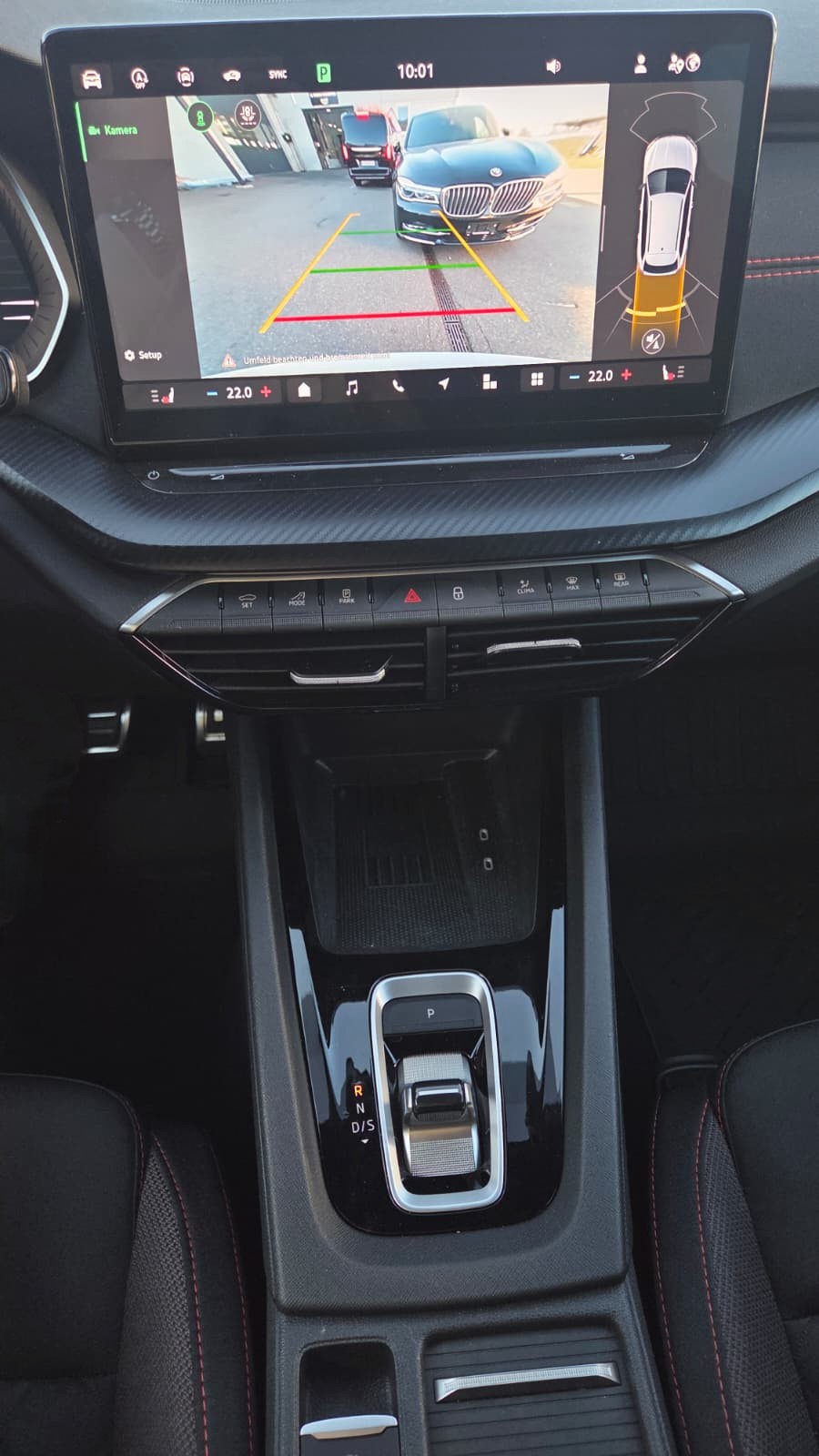 SKODA Octavia Combi 2.0 TSI DSG RS-image-9
