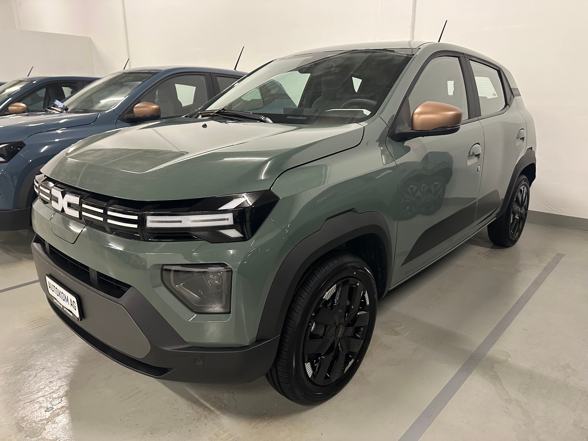 DACIA Spring 24 kWh Extreme 102 PS * mit DC Schnelllader * !! AKTION !! *