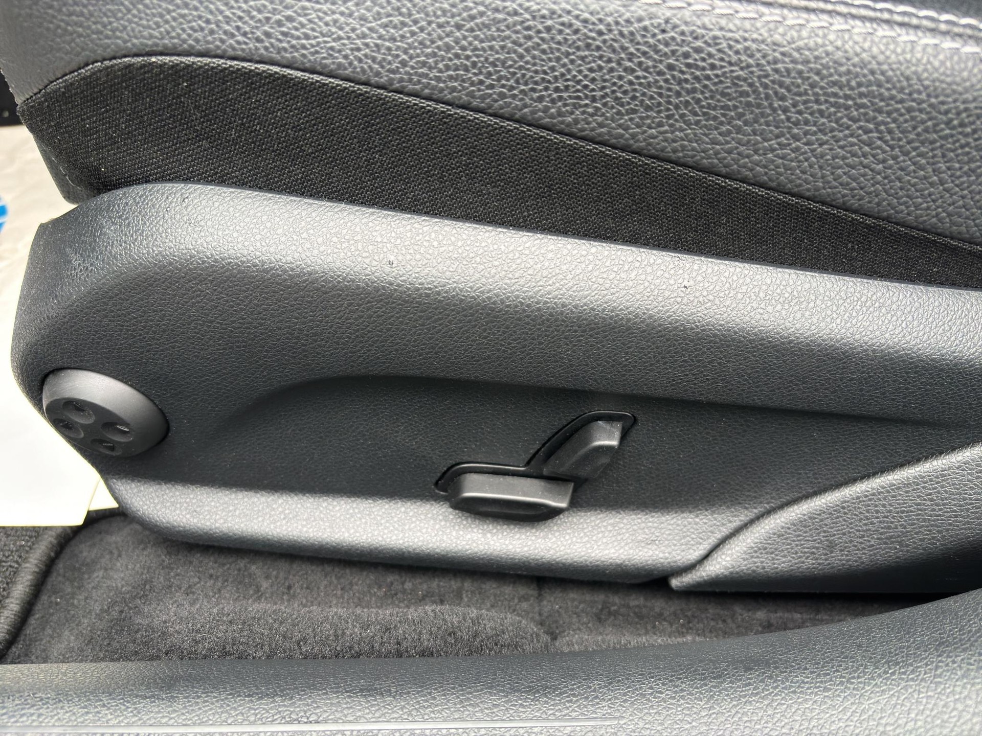 MERCEDES-BENZ C-Klasse S205 Kombi C 220 d 4matic-image-9