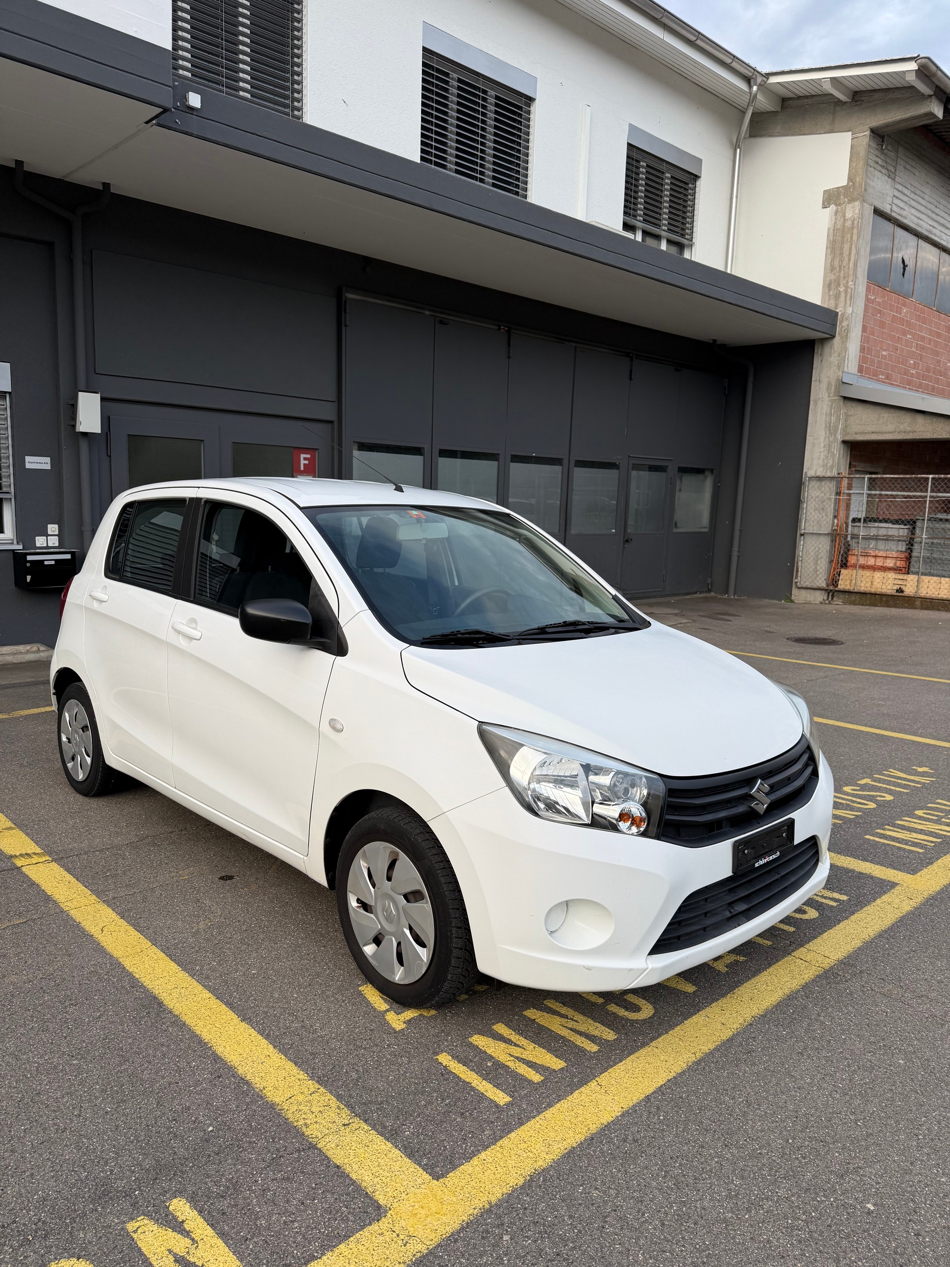 SUZUKI Celerio 1.0 Sergio Cellano Top-image-4