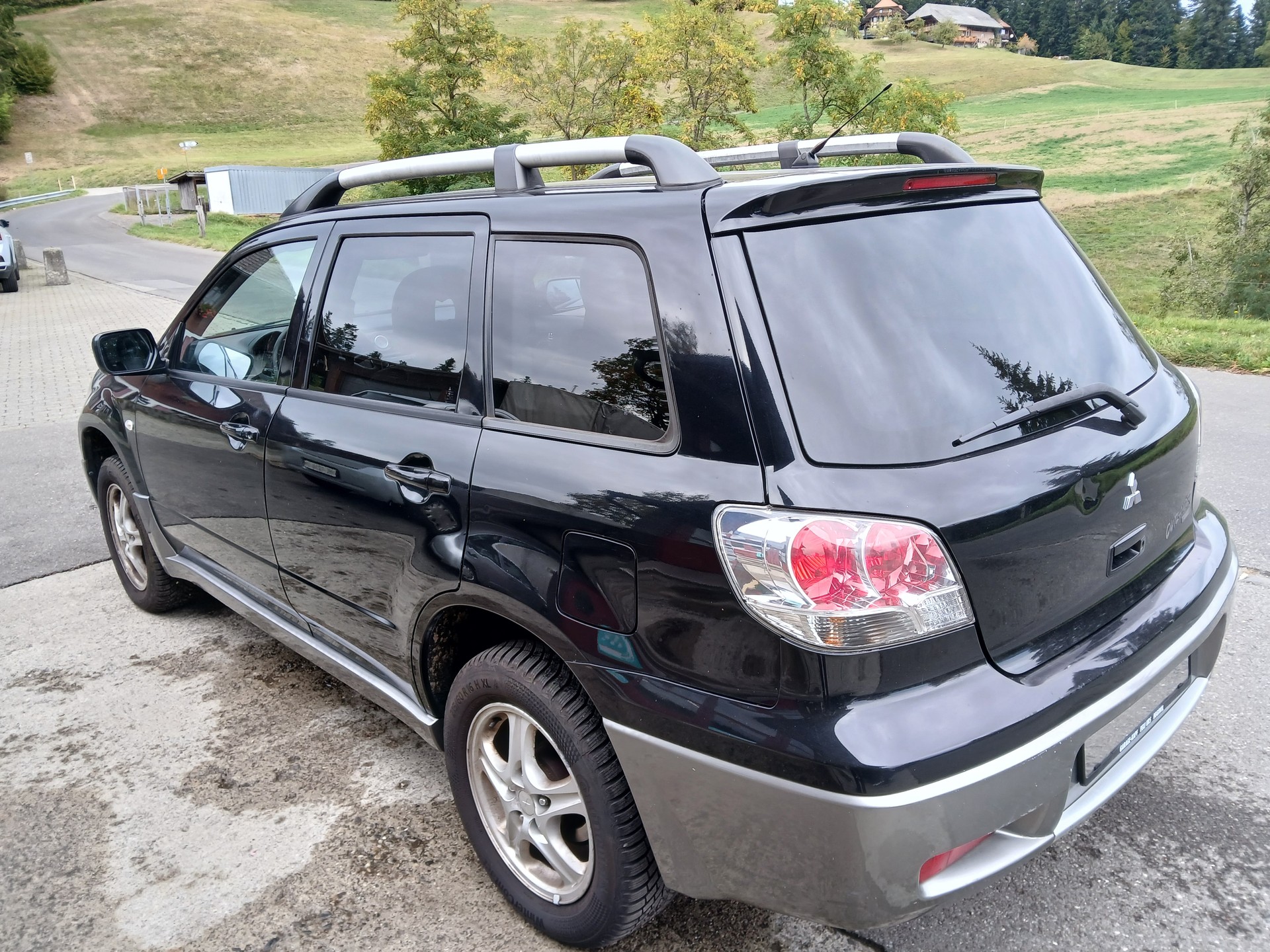 MITSUBISHI 2.4 MIVEC Intense-image-1