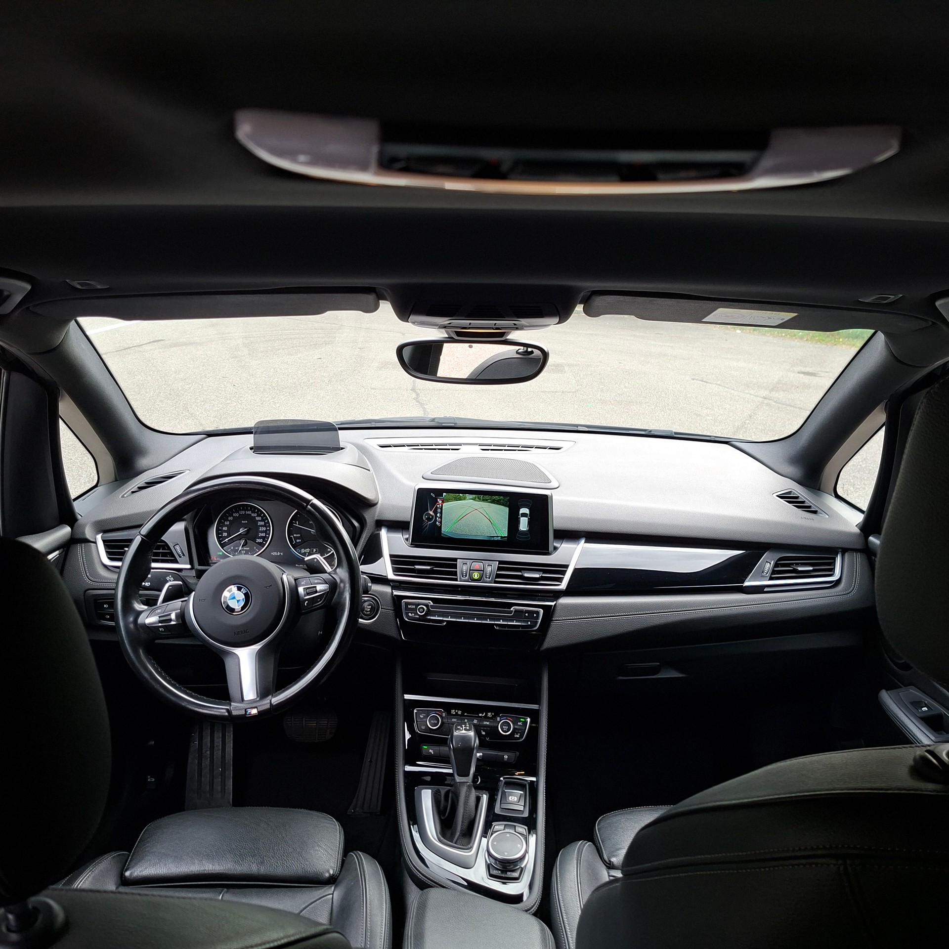 BMW 220d xDrive Active Tourer Luxury Line Steptronic-image-12