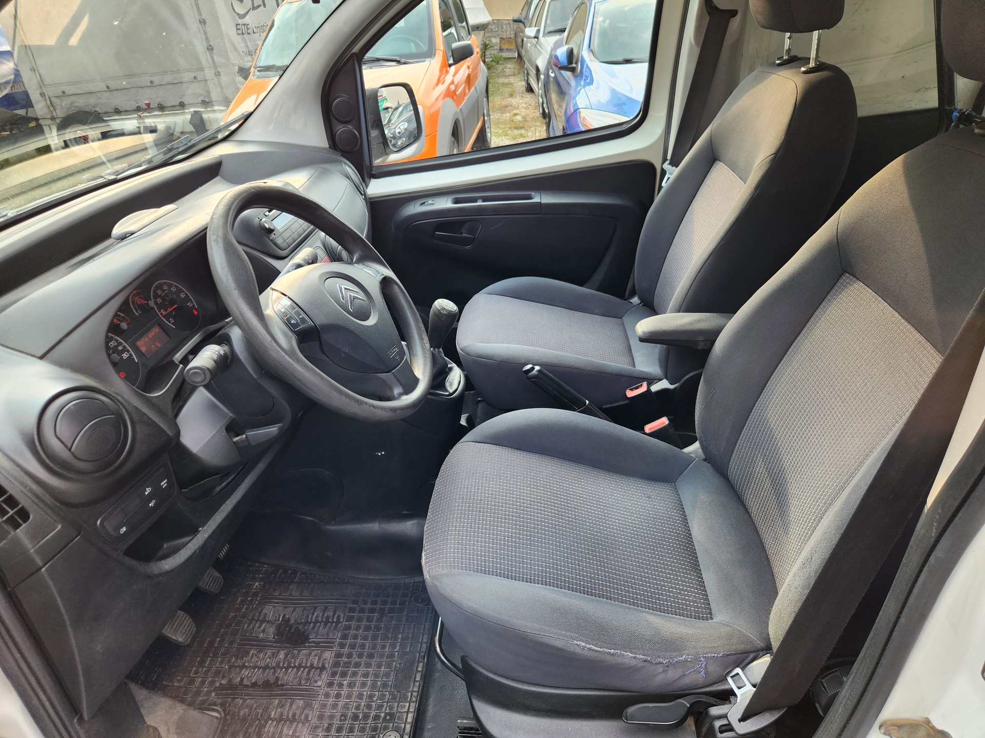 CITROEN Nemo 1.3 HDi-image-8