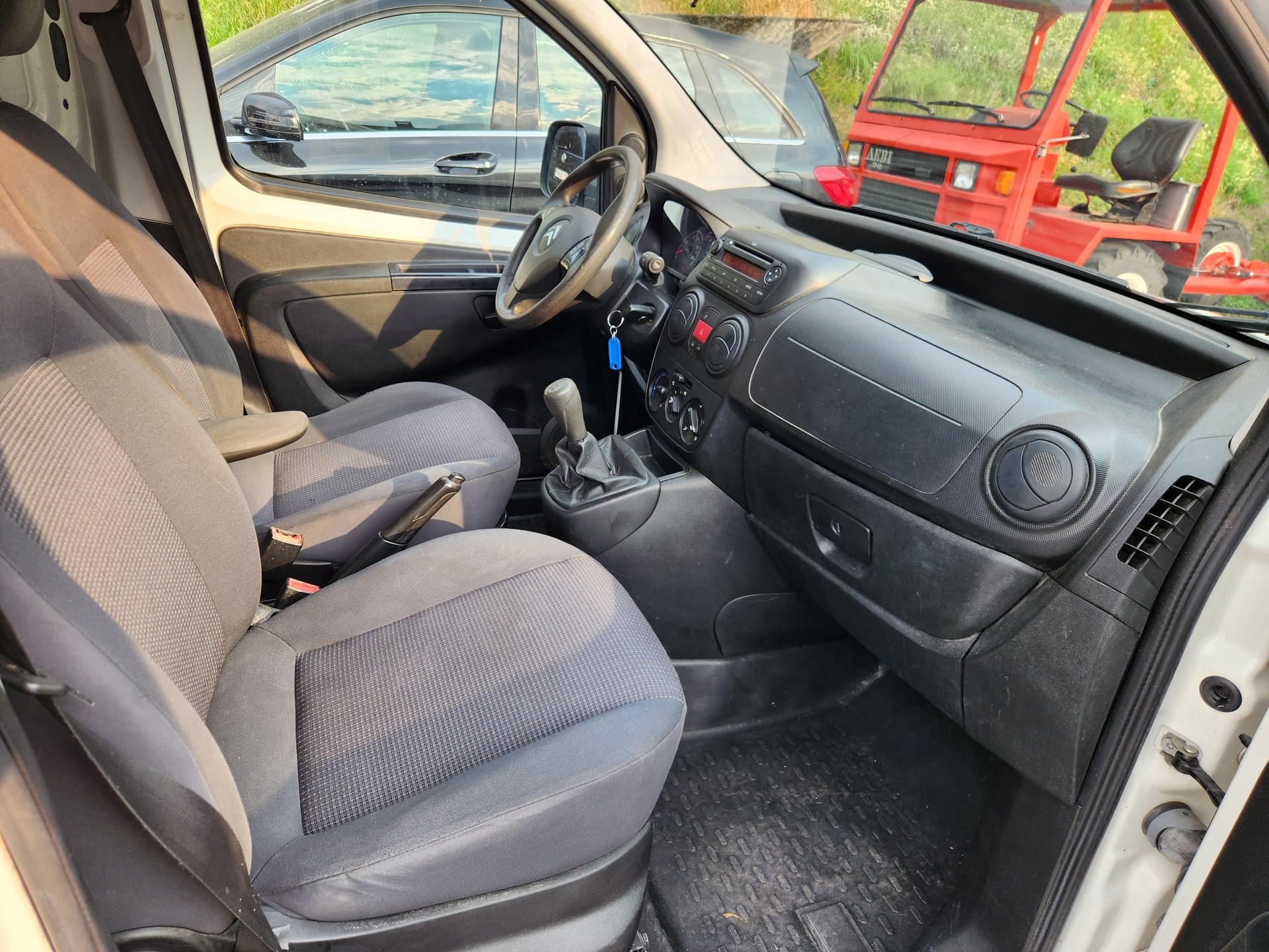 CITROEN Nemo 1.3 HDi-image-9