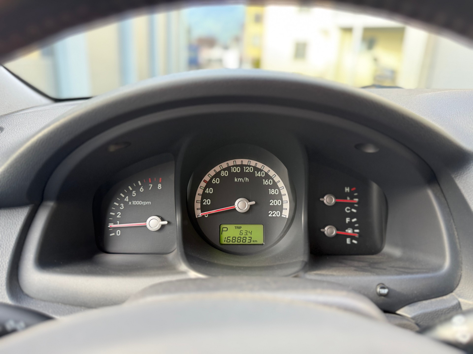 KIA Sportage 2.7 V6 Active-image-13