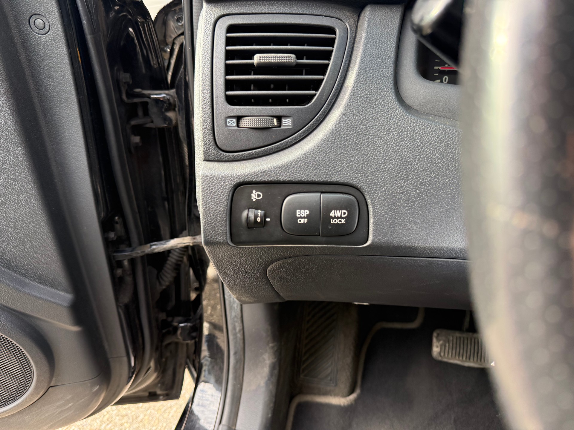 KIA Sportage 2.7 V6 Active-image-18