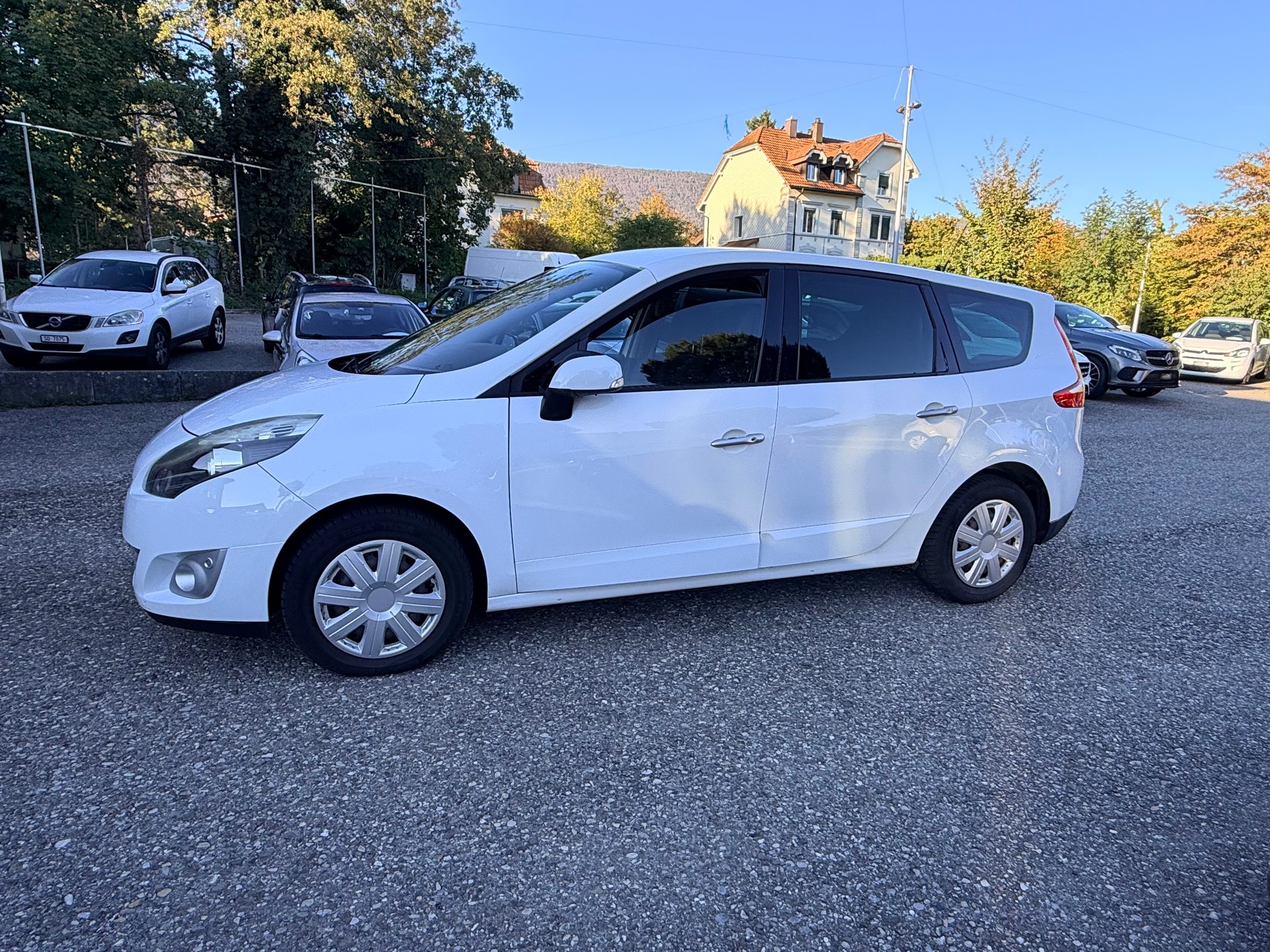 RENAULT Grand Scénic 2.0 16V Expression X-Tronic CVT-image-6