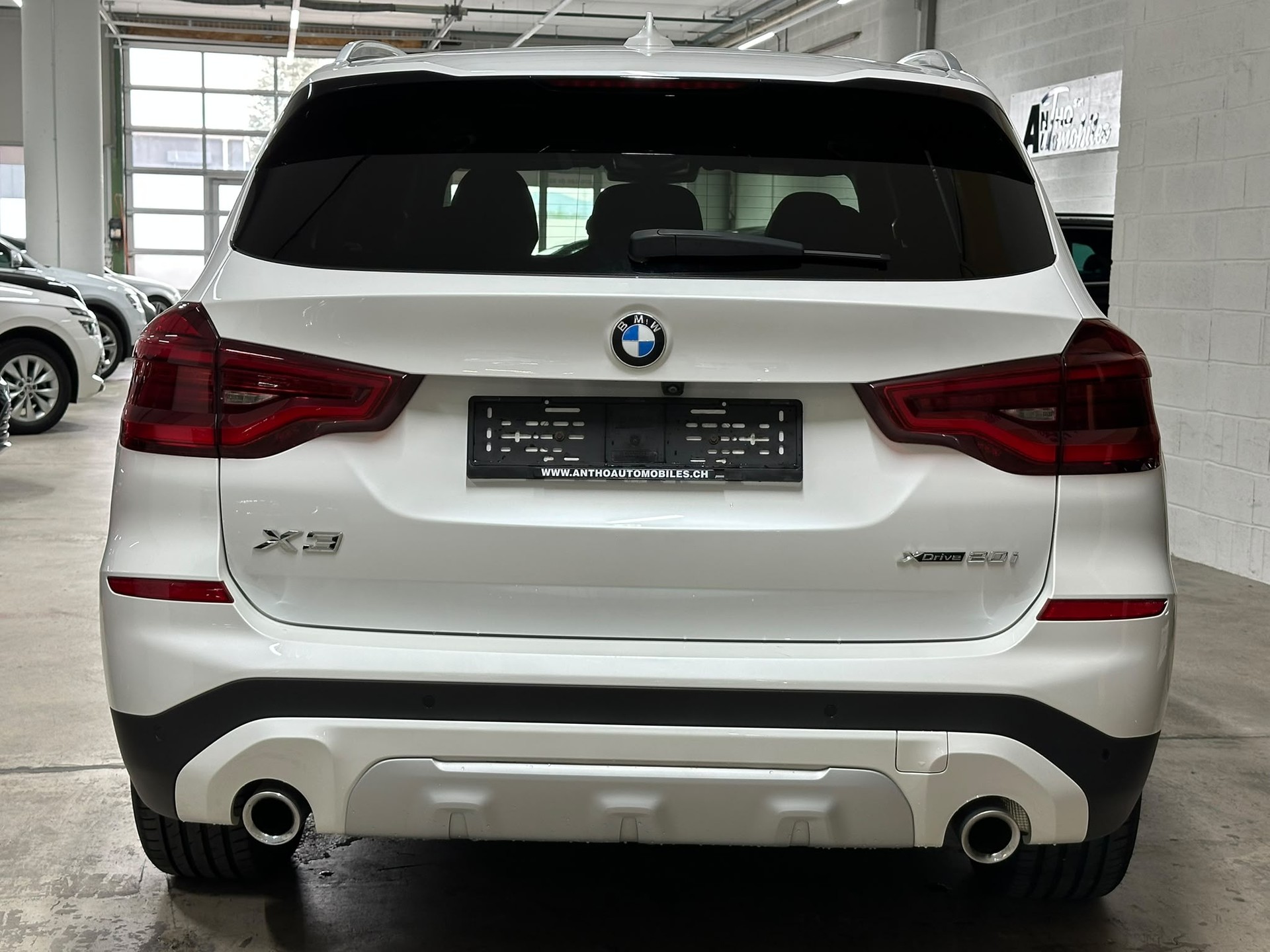 BMW X3 xDrive 20i Steptronic-image-5