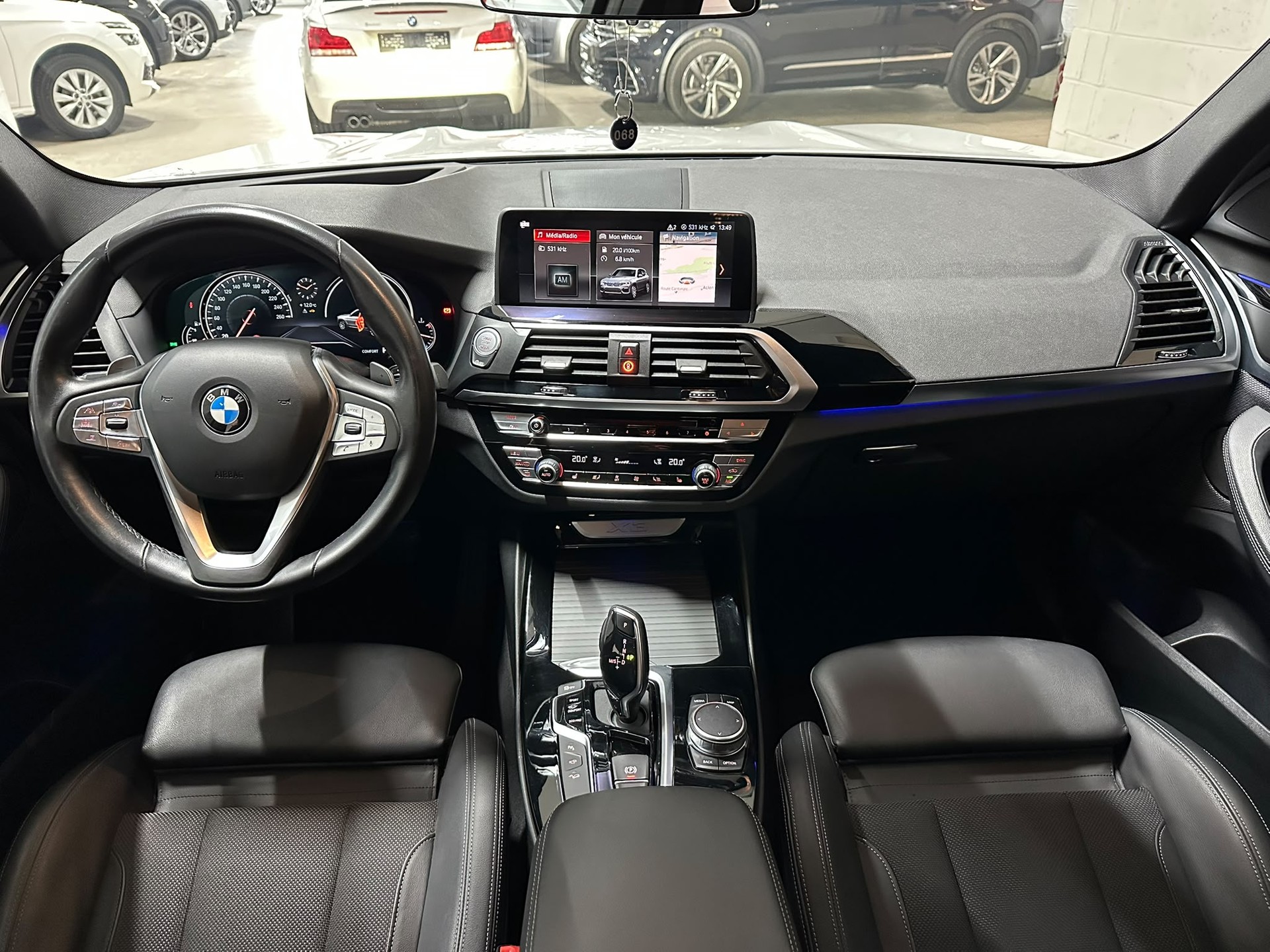 BMW X3 xDrive 20i Steptronic-image-9