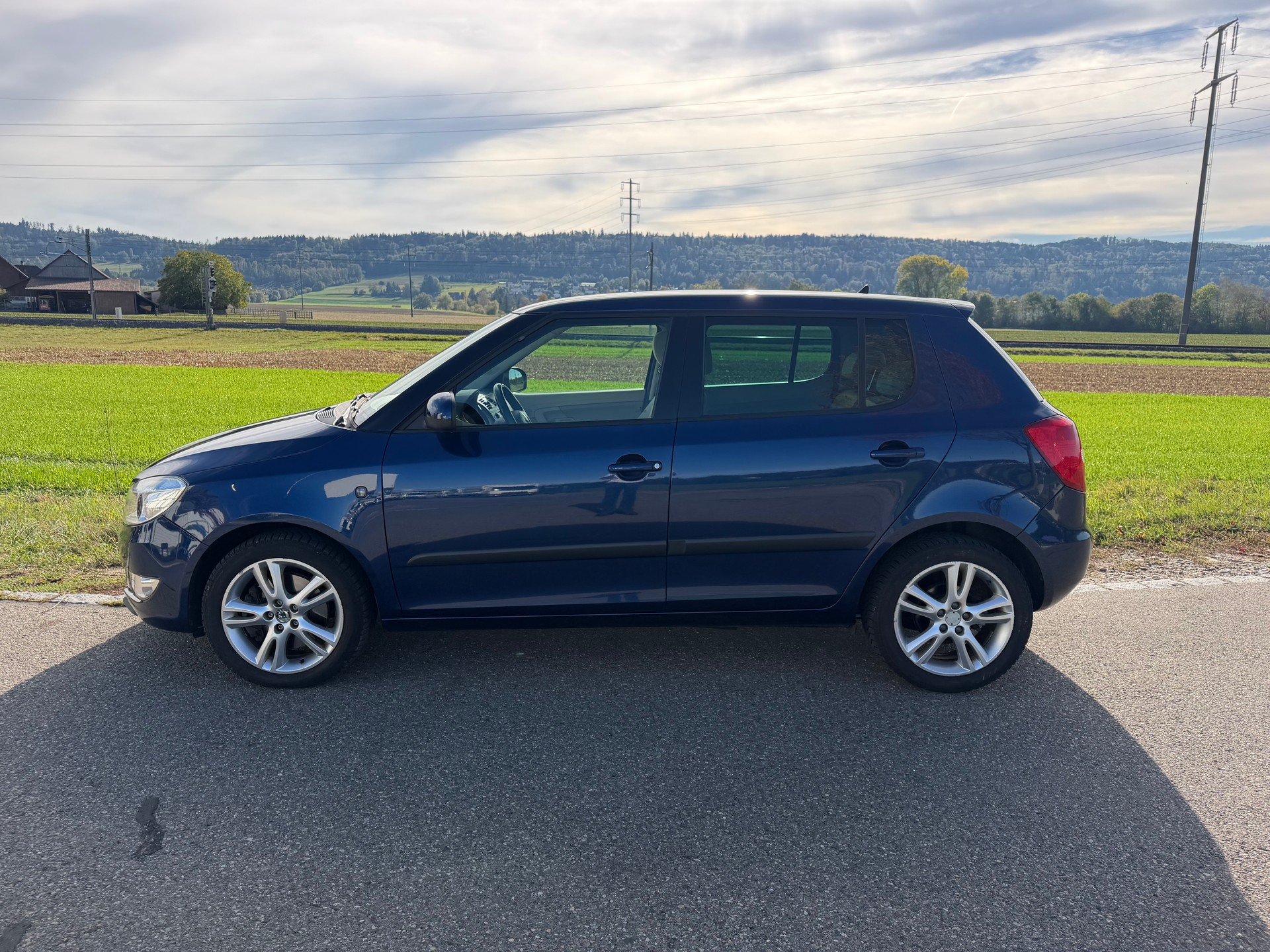 SKODA Fabia 1.2 TSI Elegance DSG-image-5