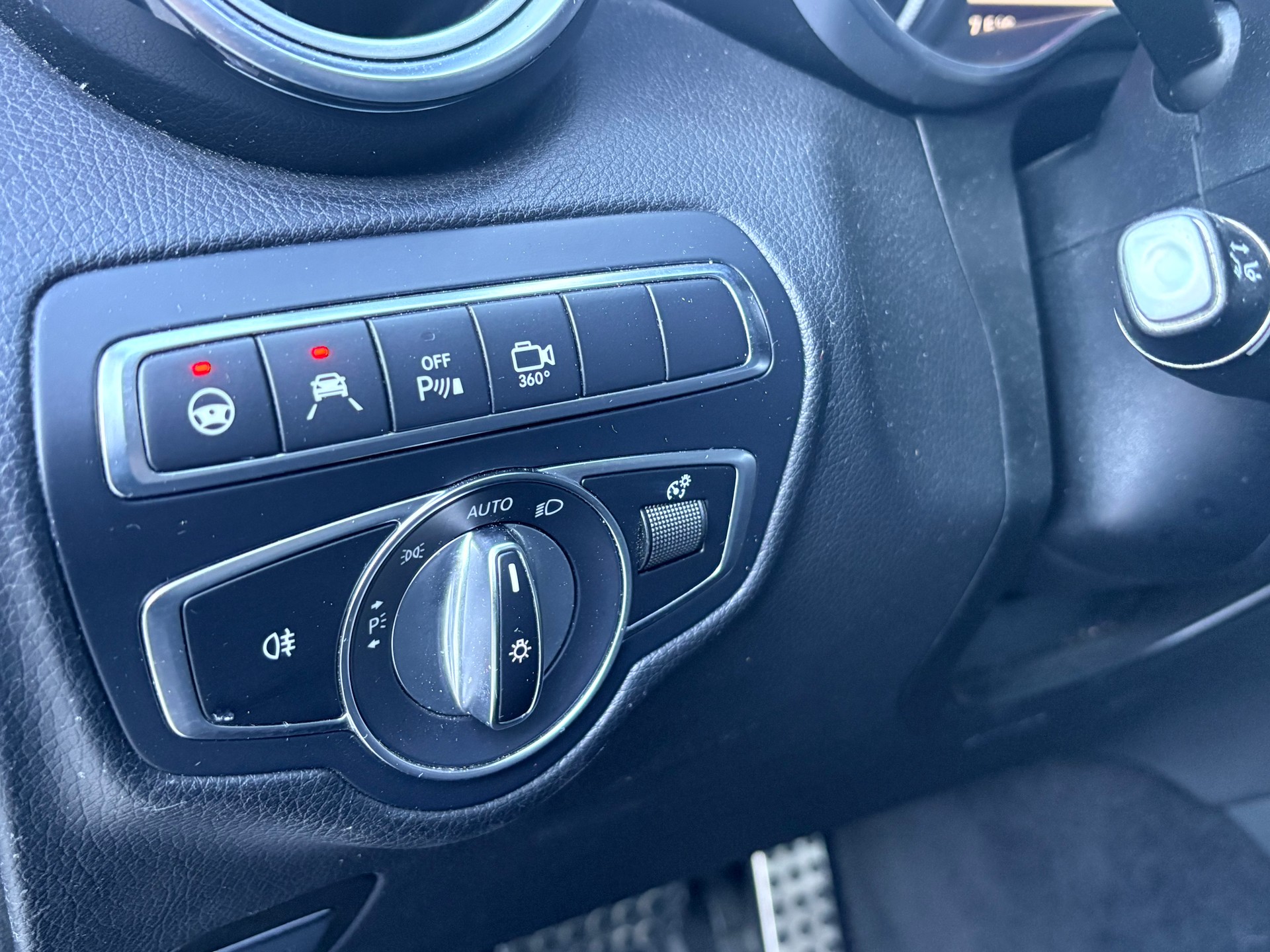 MERCEDES-BENZ GLC 350 e Exclusive 4Matic 7G-Tronic-image-13