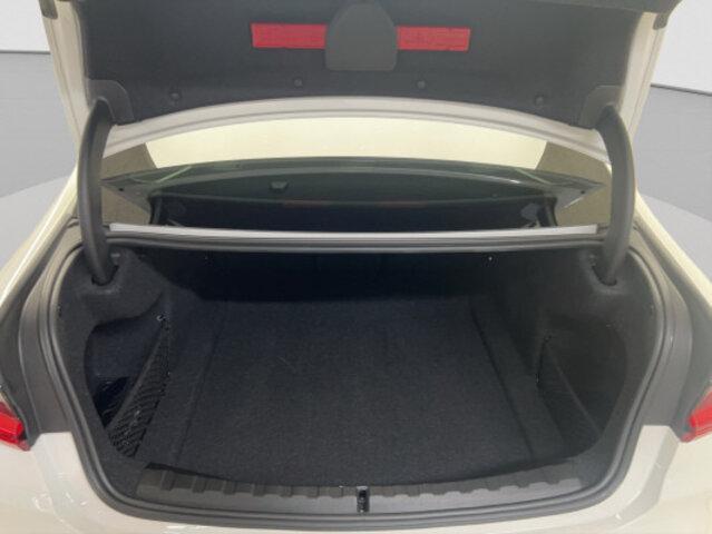 BMW 3er Reihe G80 M3-image-12