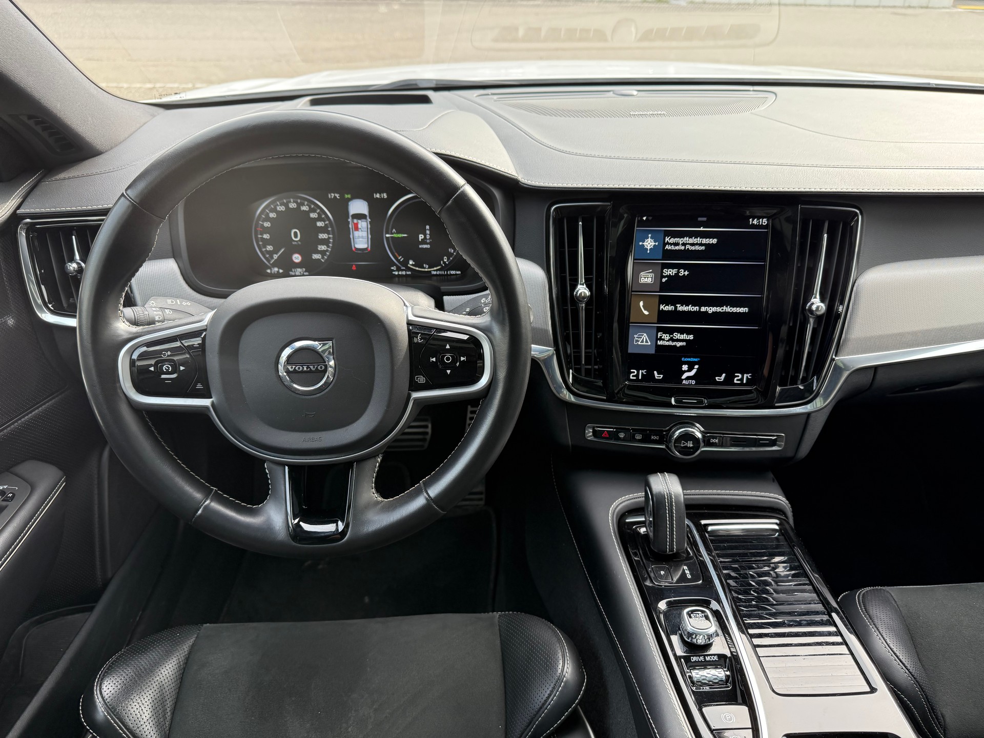 VOLVO V90 T8 eAWD Twin Engine R-Design Geartronic-image-14