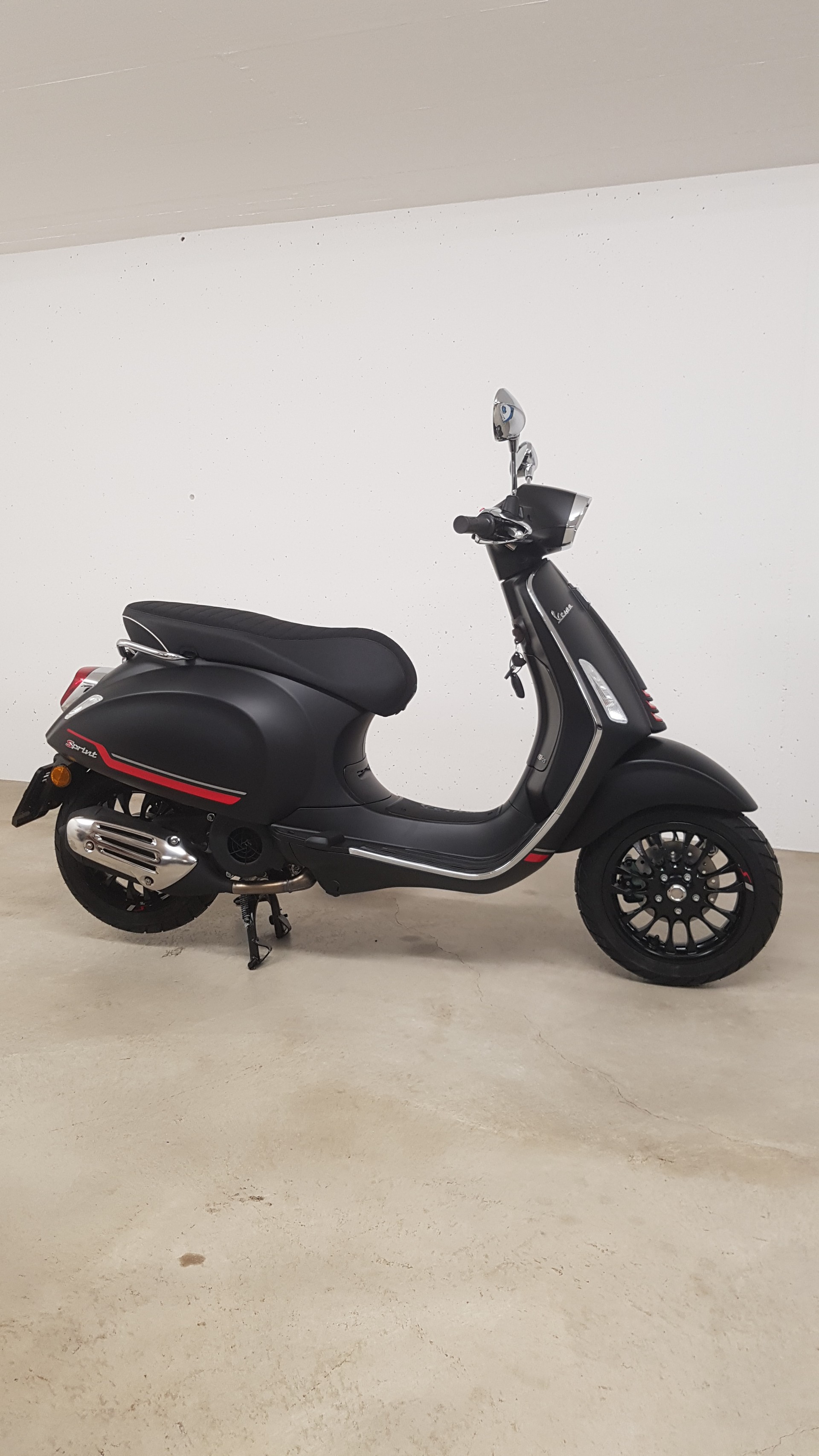 PIAGGIO Vespa 125 Sprint Sport ABS-image-1