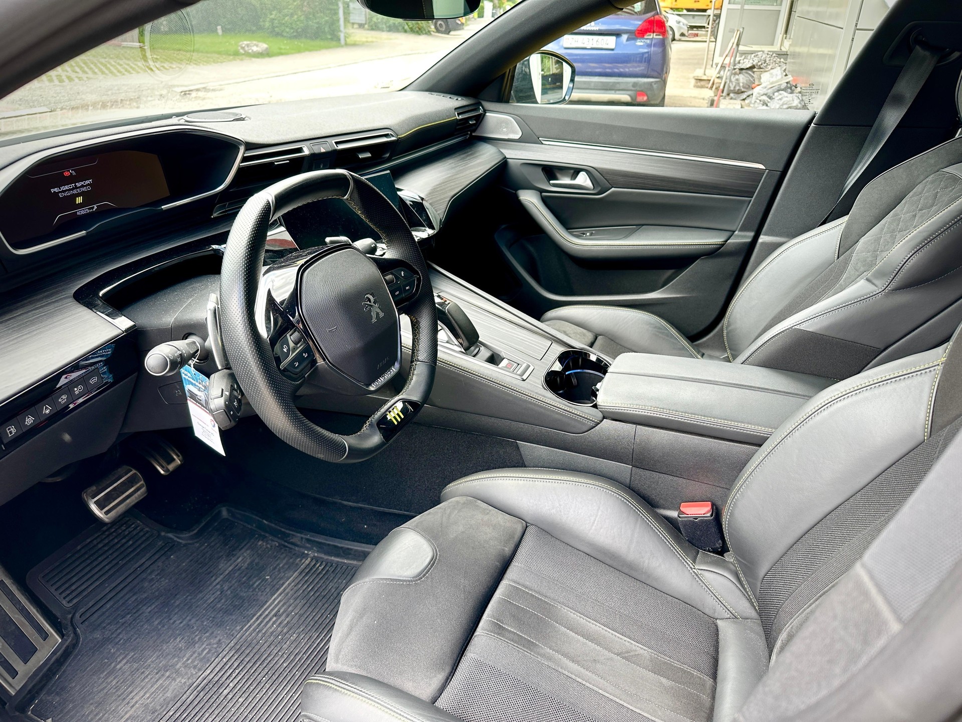 PEUGEOT 508 1.6 Plug-in Hybrid4 PSE-image-5