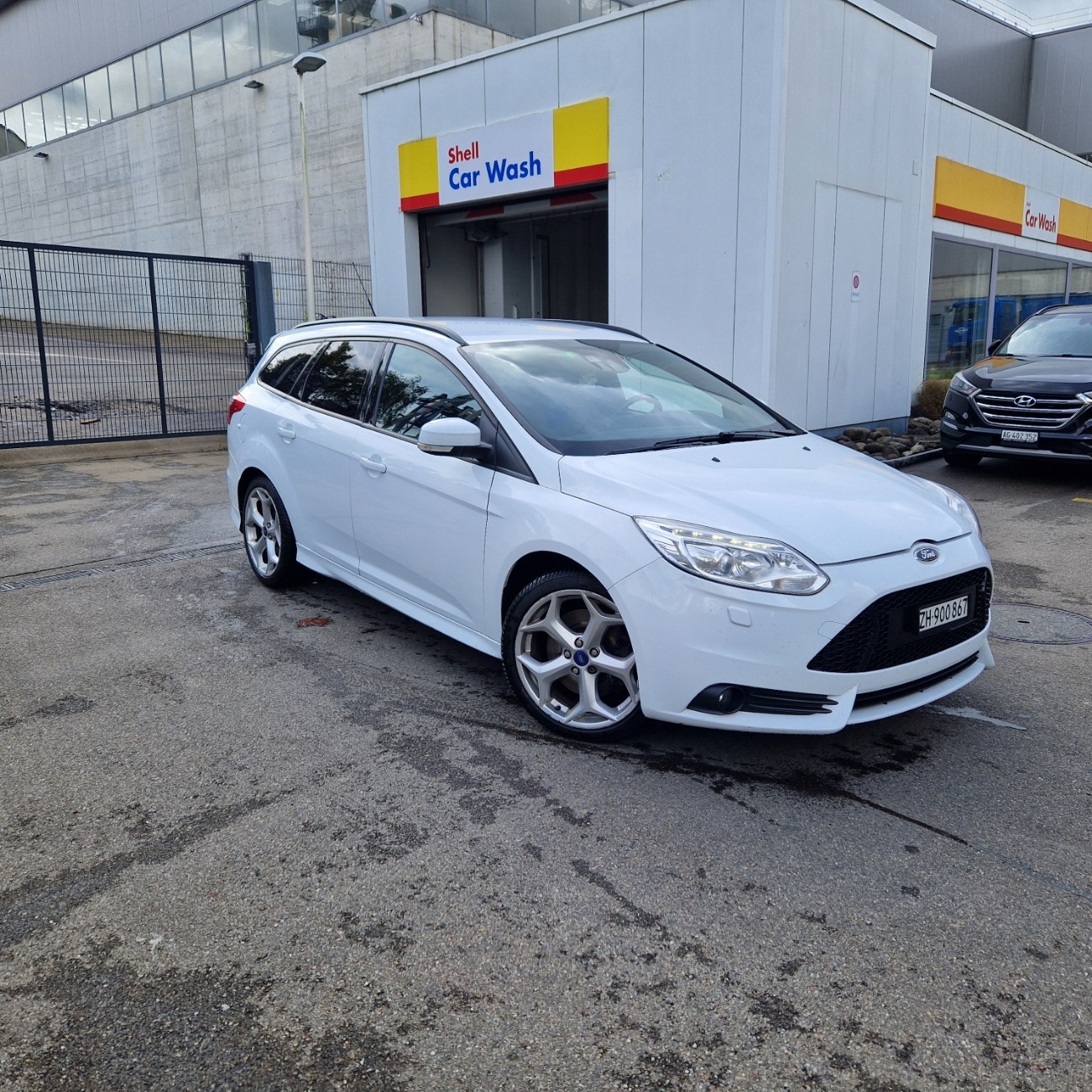 FORD Focus 2.0 SCTi ST-2-image-3