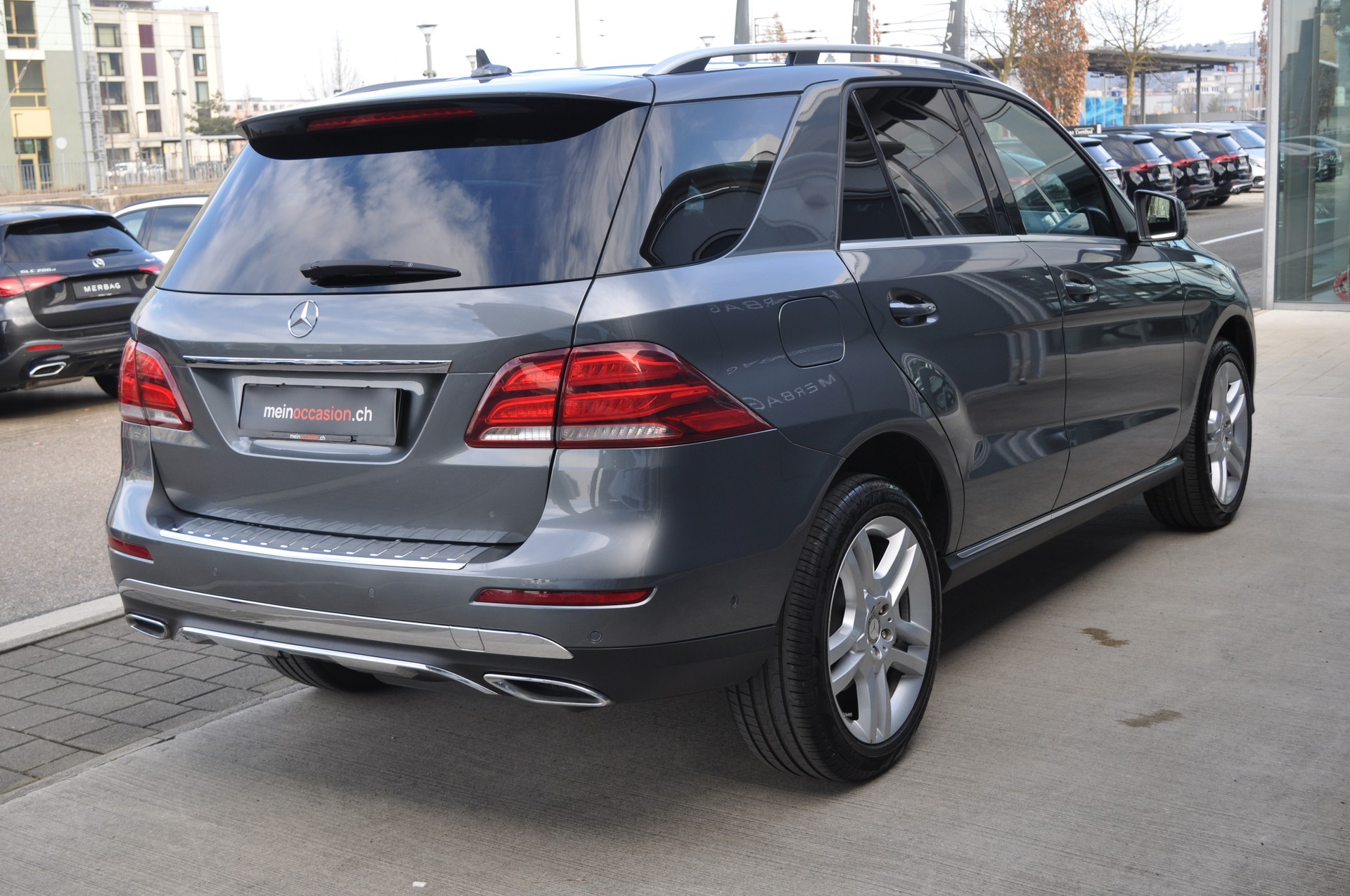 MERCEDES-BENZ GLE 350 d Executive 4M-image-5