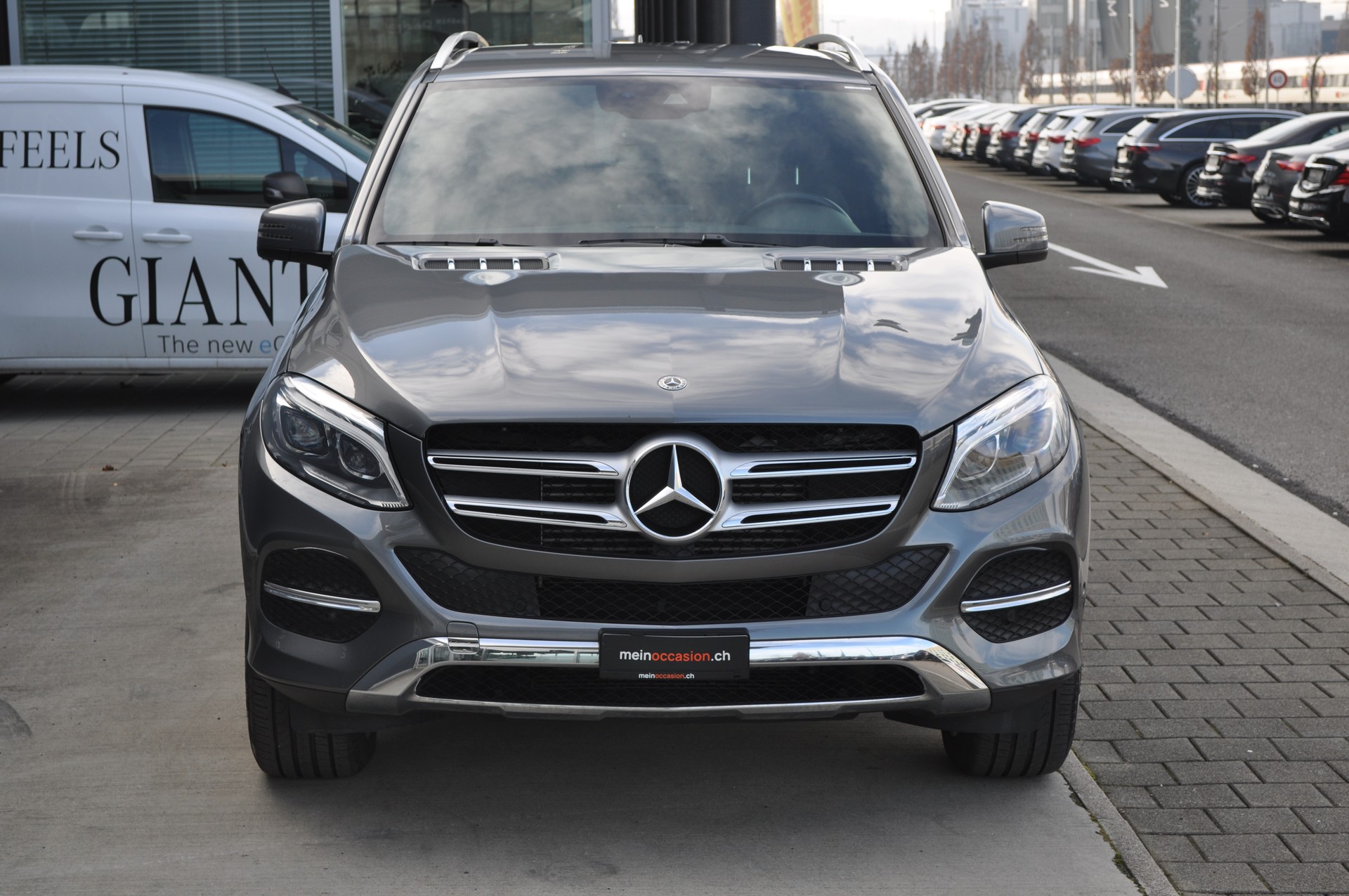 MERCEDES-BENZ GLE 350 d Executive 4M-image-15